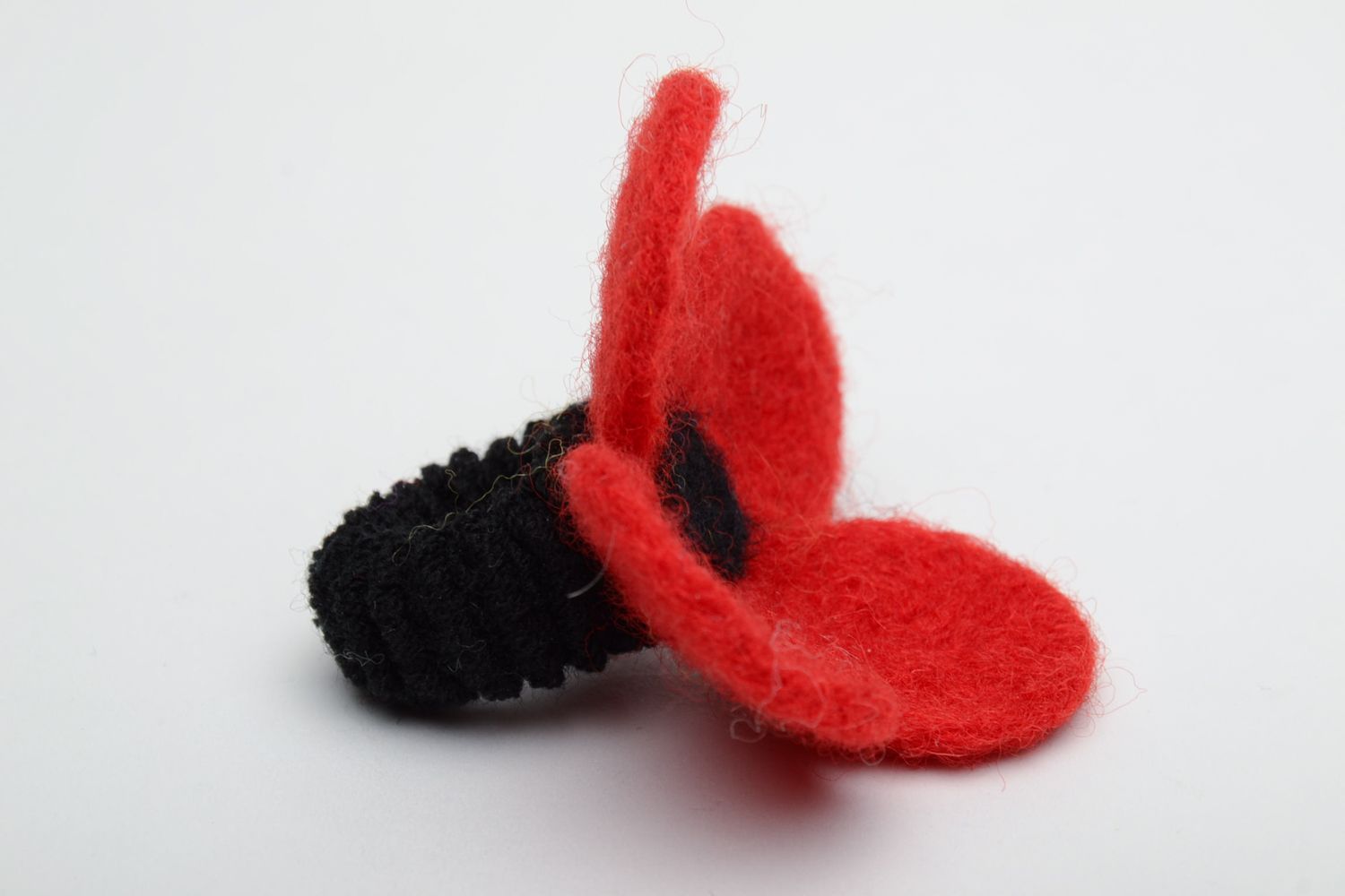 Beautiful red hair tie made using felting technique photo 3