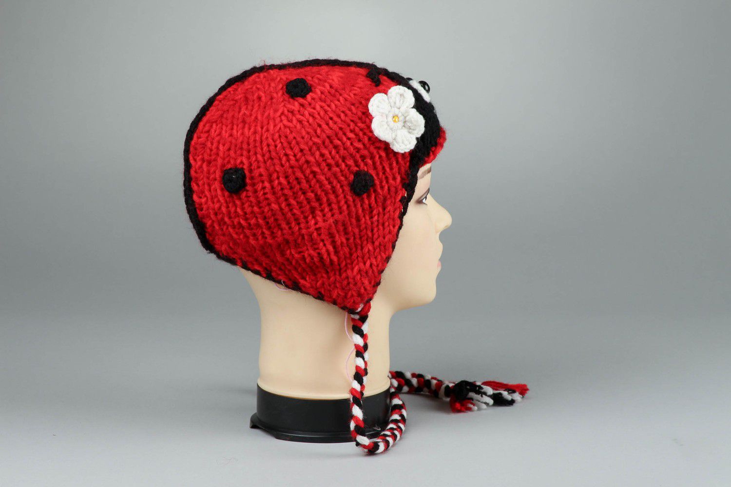 Knitted hat Ladybird photo 2
