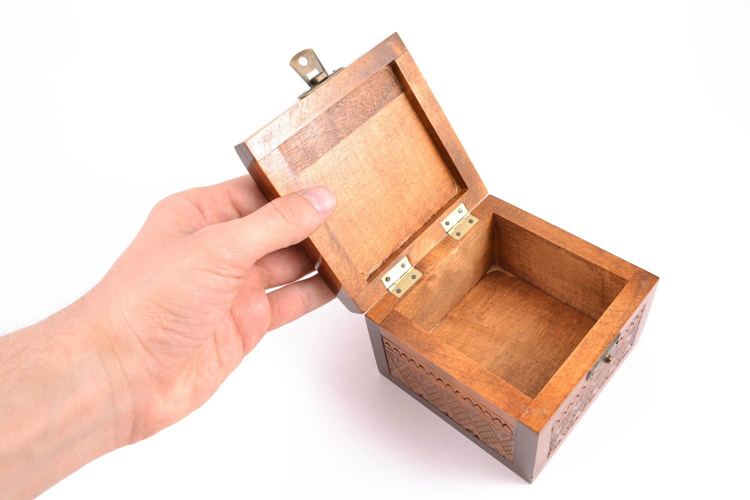 Handmade wooden jewelry box photo 3