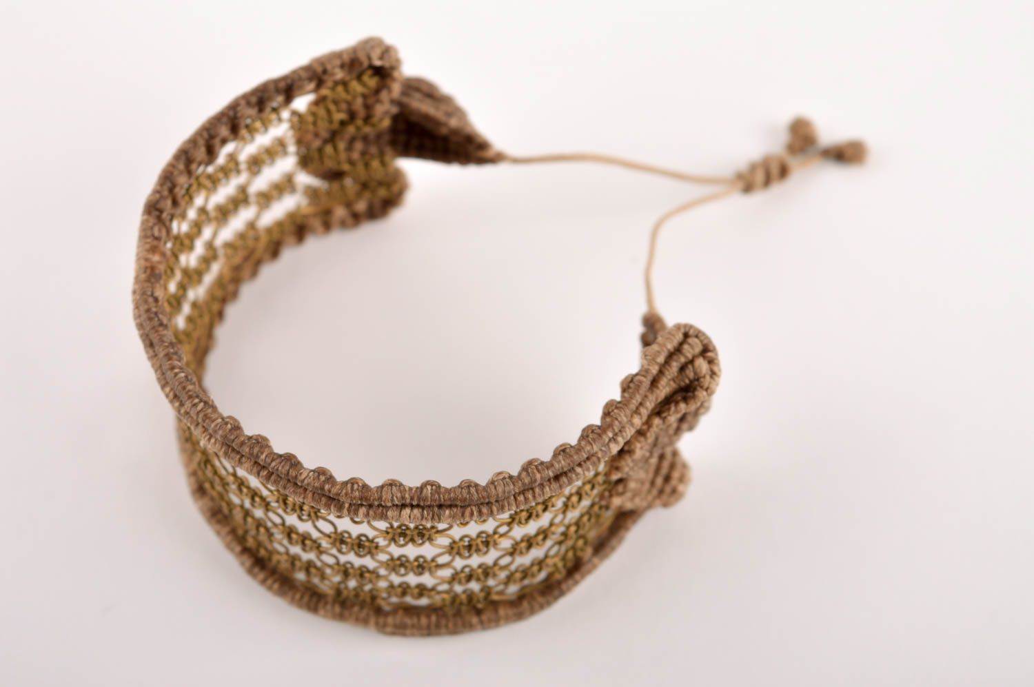 Модный браслет ручной работы плетеный браслет бежевый ажурный браслет из латуни фото 2