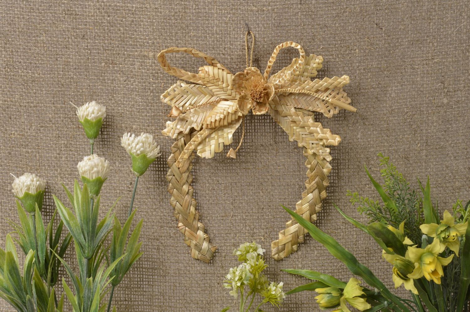 Handmade door wreath straw decoration for decorative use only rustic home decor photo 1