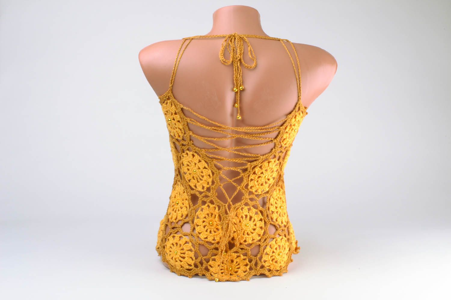 Camiseta em croché artesanal roupas femininas Amarela foto 2