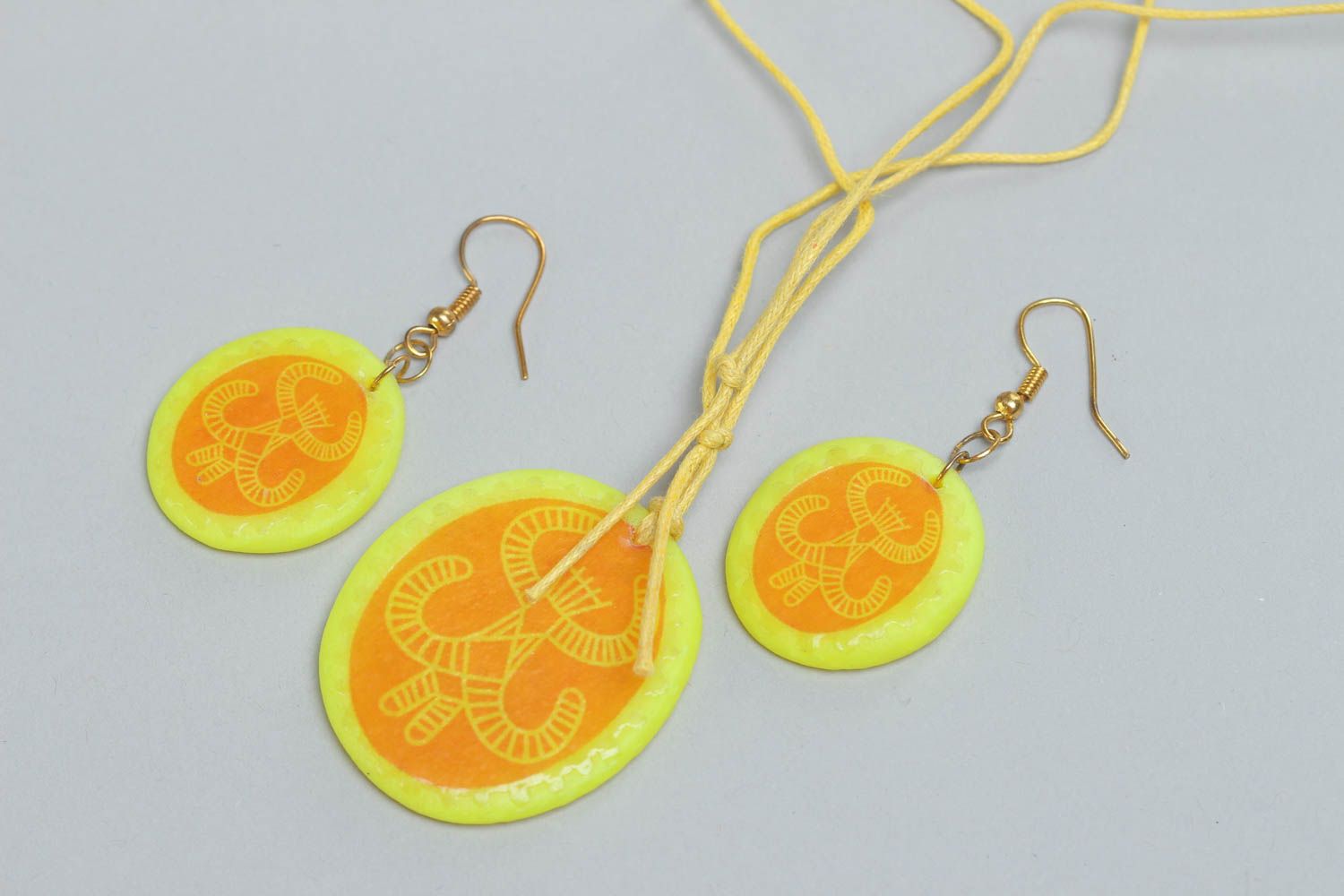 Handmade set of polymer clay jewelry earrings and pendant bright yellow with orange photo 2