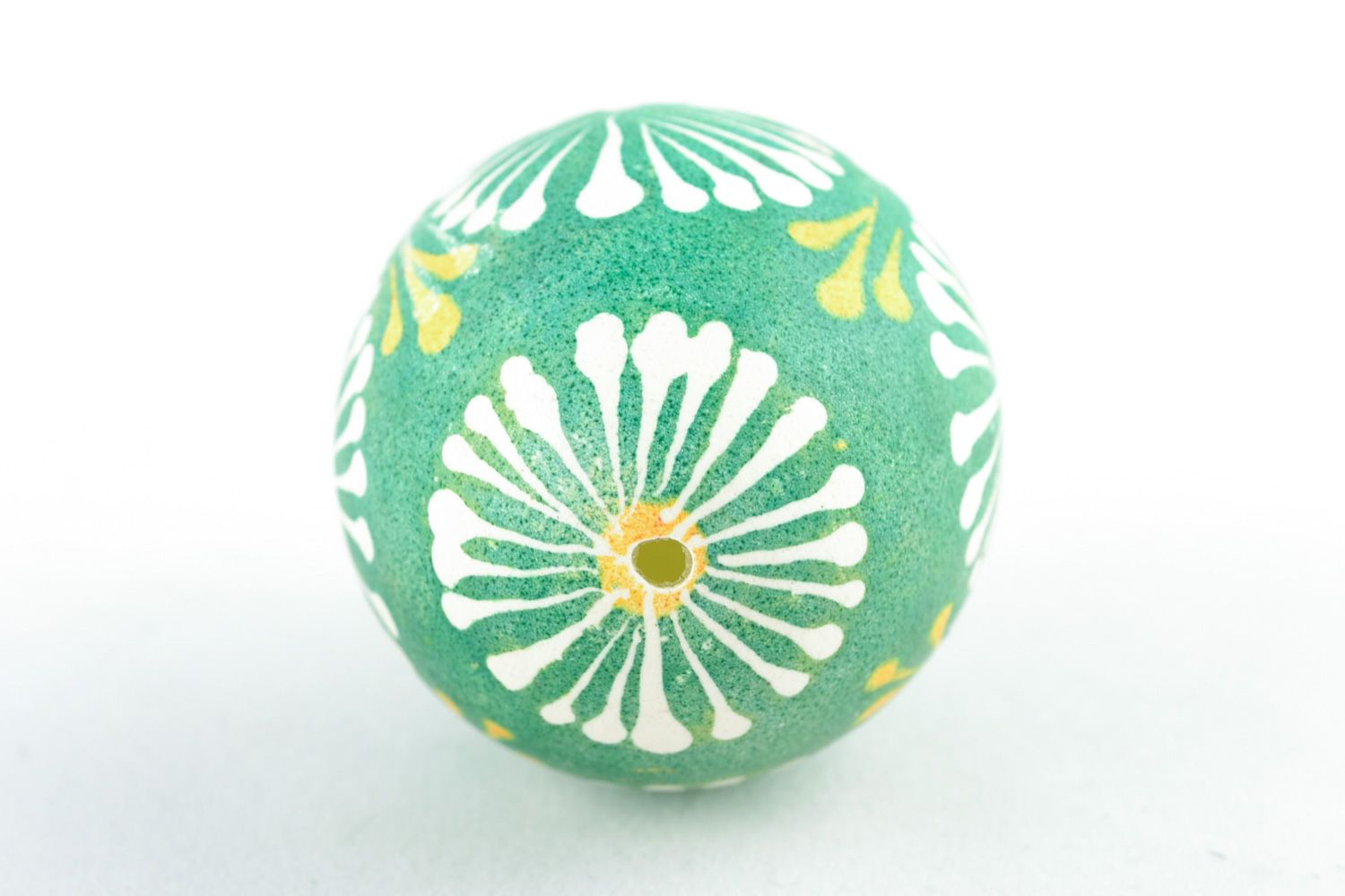 Huevo de Pascua pintado verde foto 5