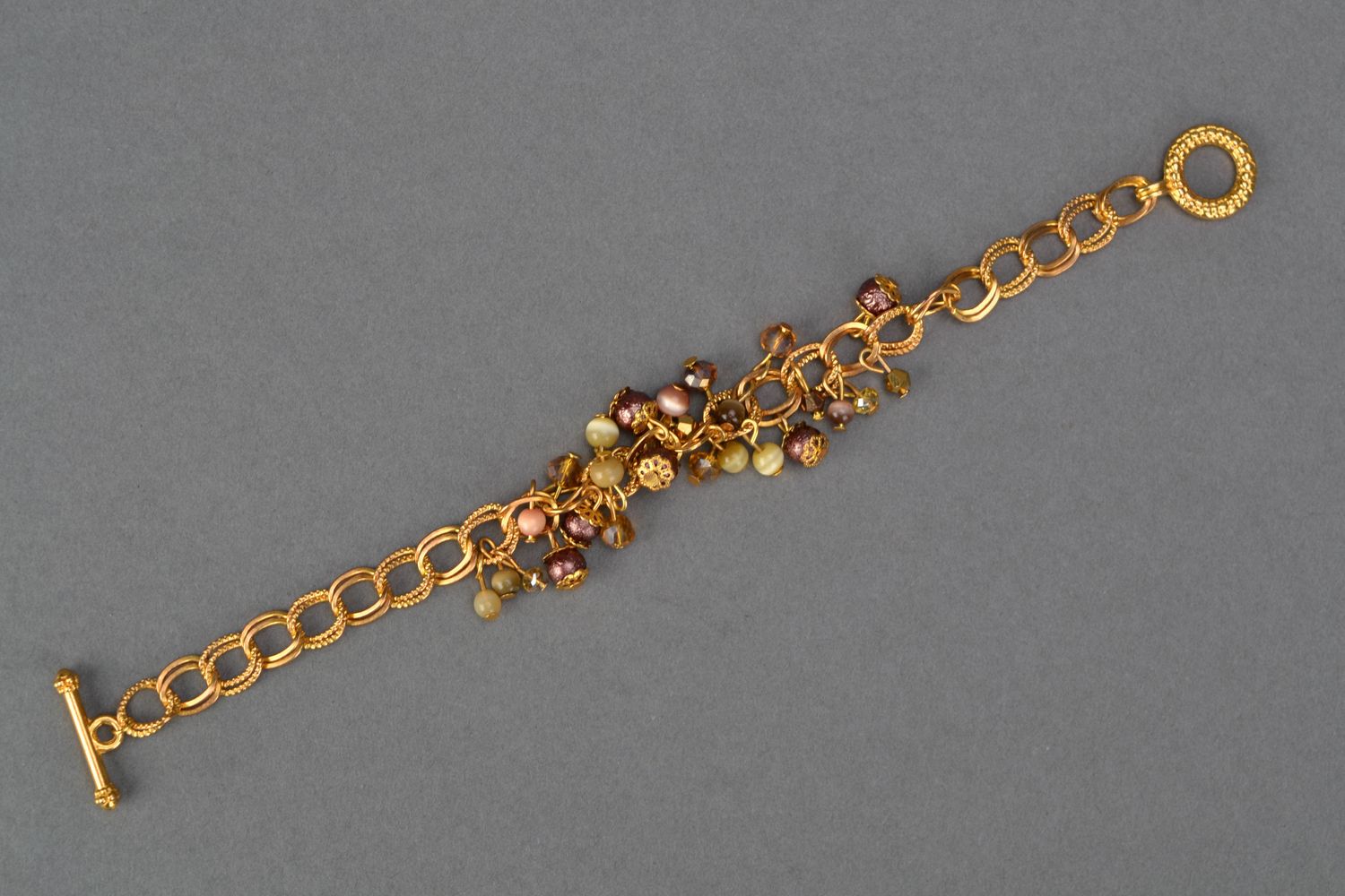 Beaded chain bracelet of gold color photo 4