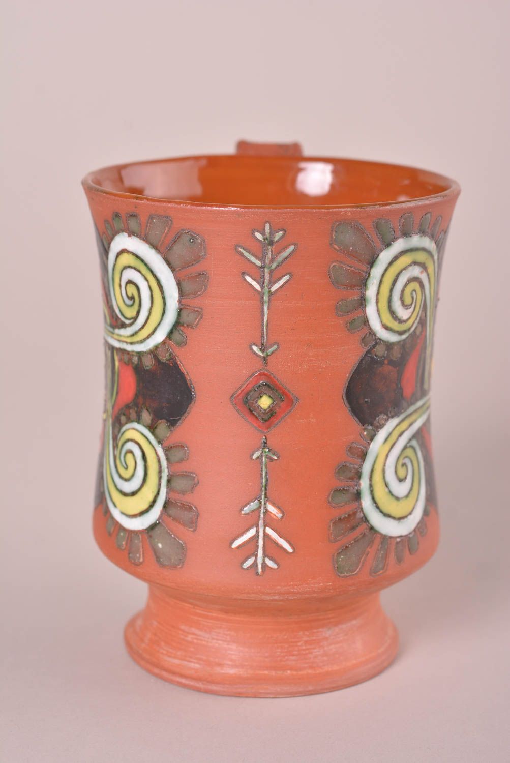 Taza original hecha a mano de arcilla vasija de barro utensilio de cocina foto 3