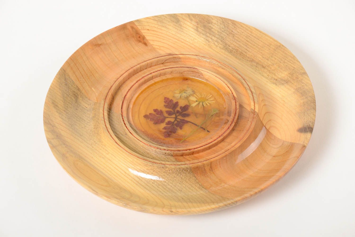 Деревянная посуда ручной работы подарочная тарелка красивая декор на стену фото 2