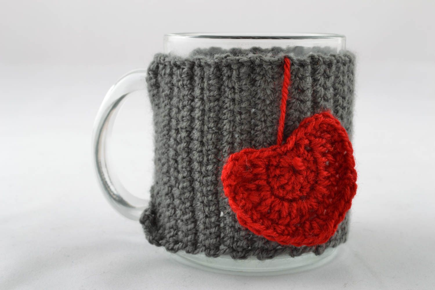 Glass cup with crochet cozy photo 2