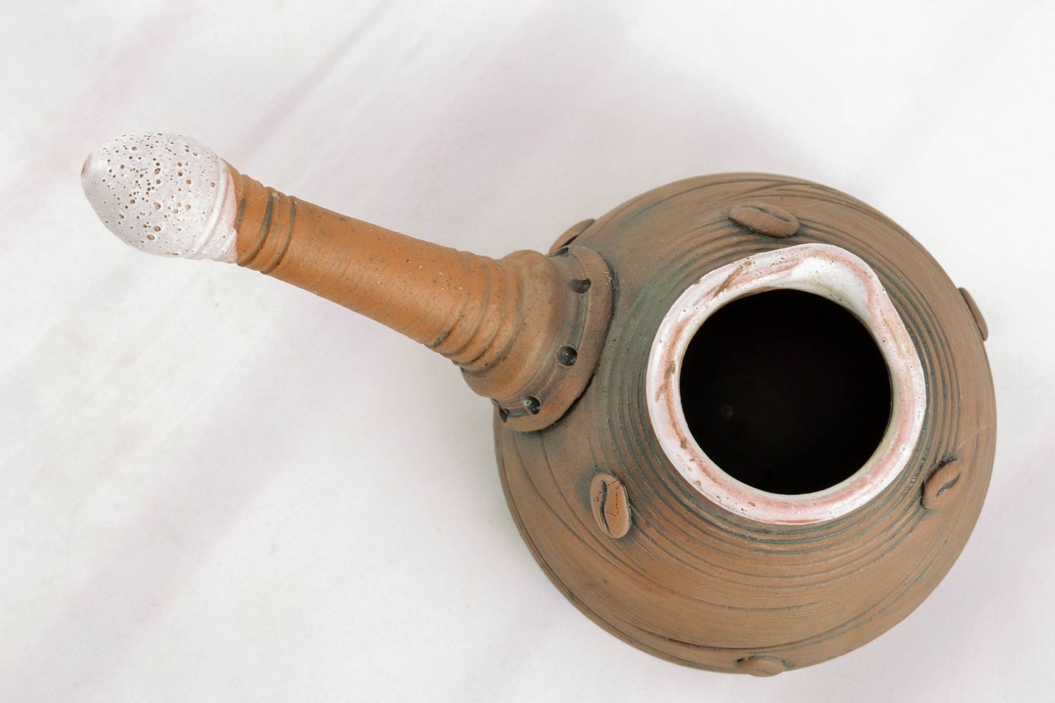 Türkischer Kaffeekocher aus Keramik mit schmaler Mündung  foto 4