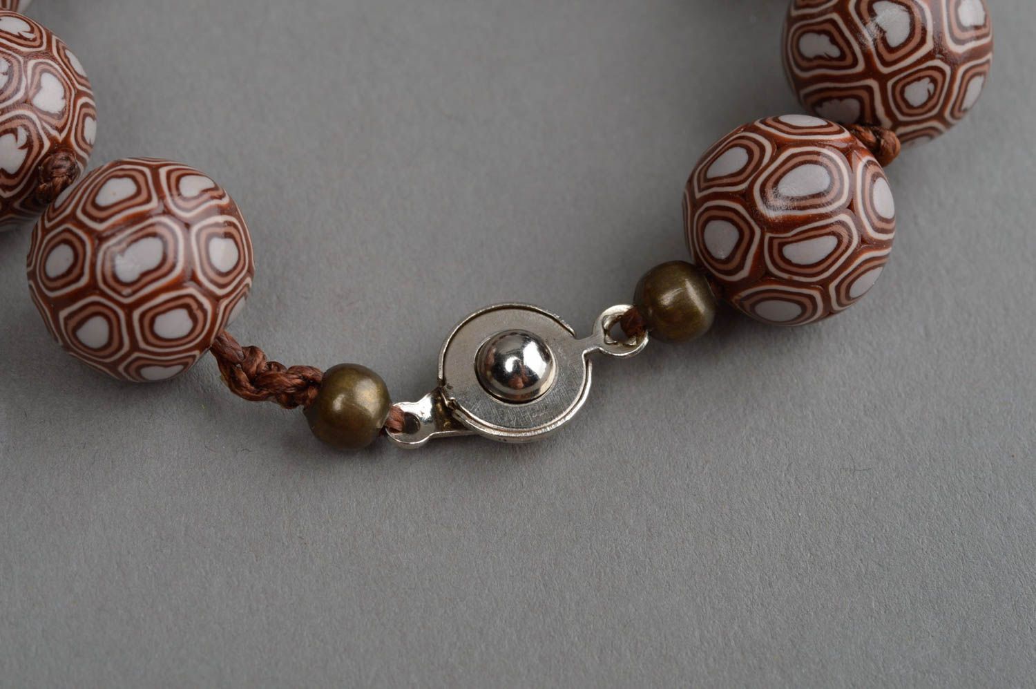 Brown eight beads bracelet for girls photo 4