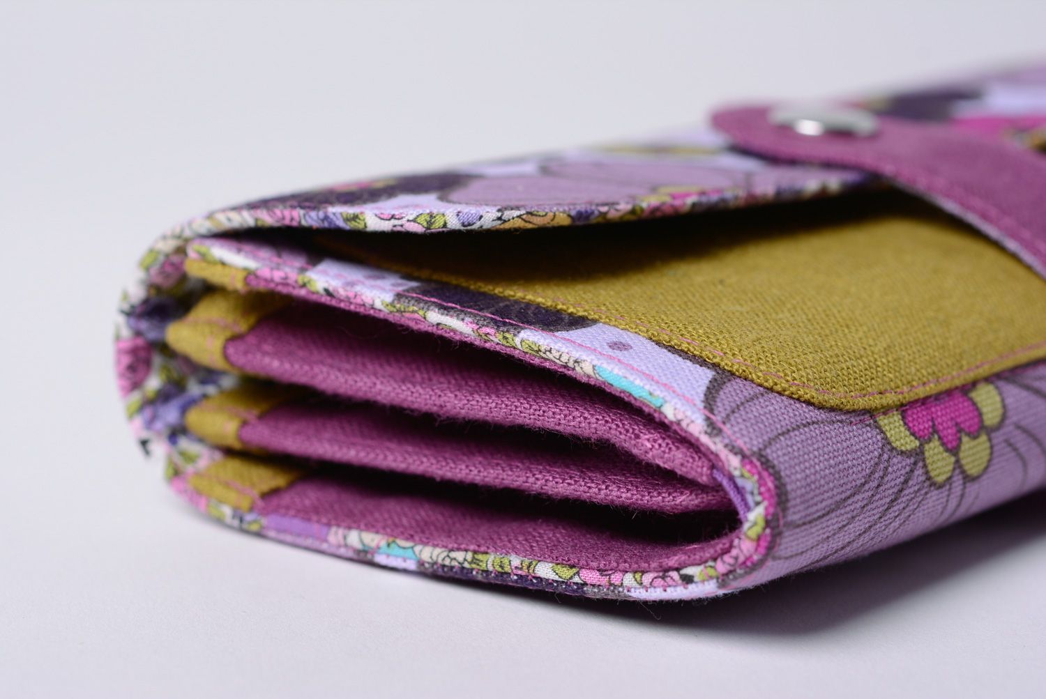 Handmade wallet sewn of cotton and linen fabrics with floral pattern with stud photo 2
