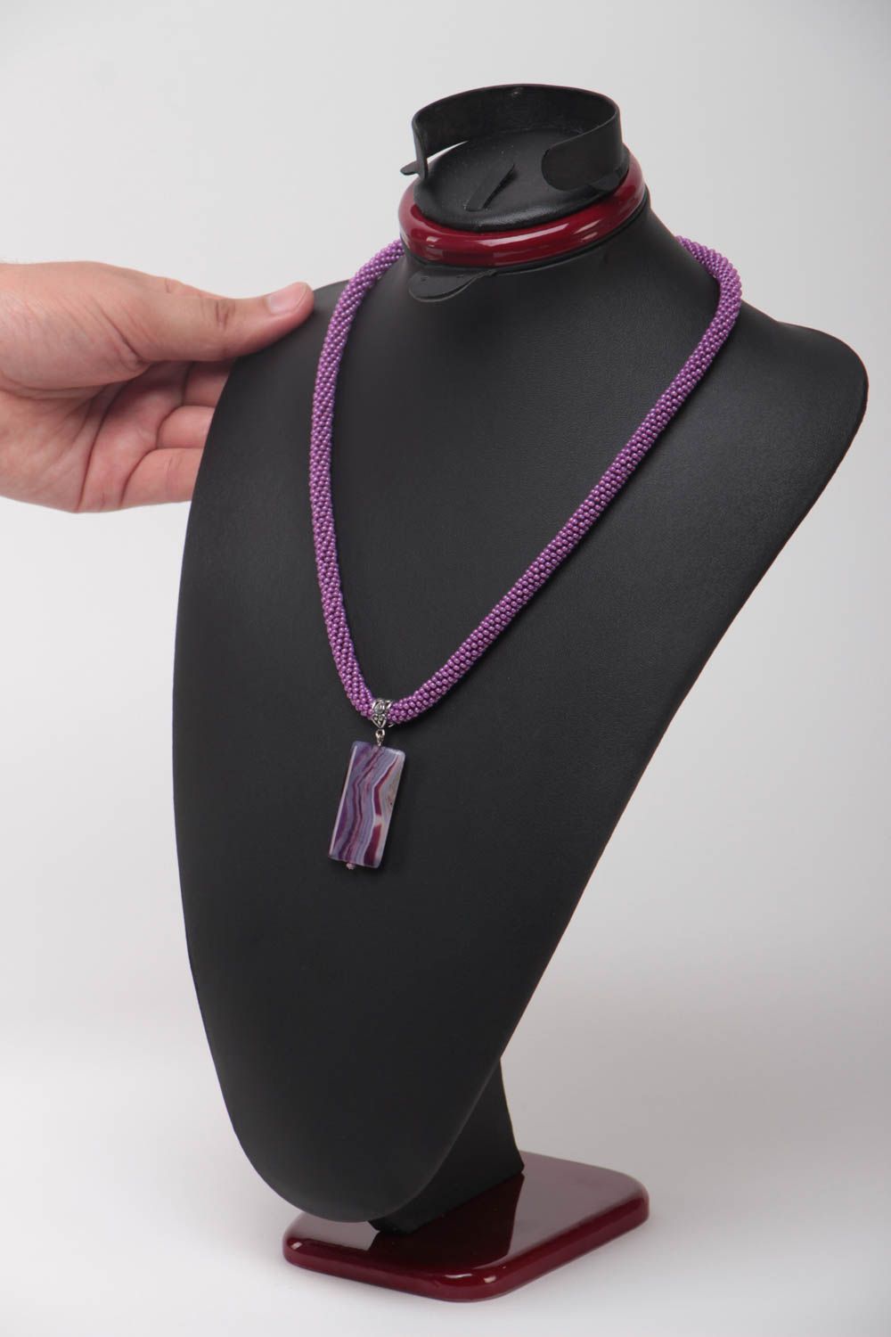 Collar artesanal de abalorios y piedra ágata regalo original para mujer foto 5