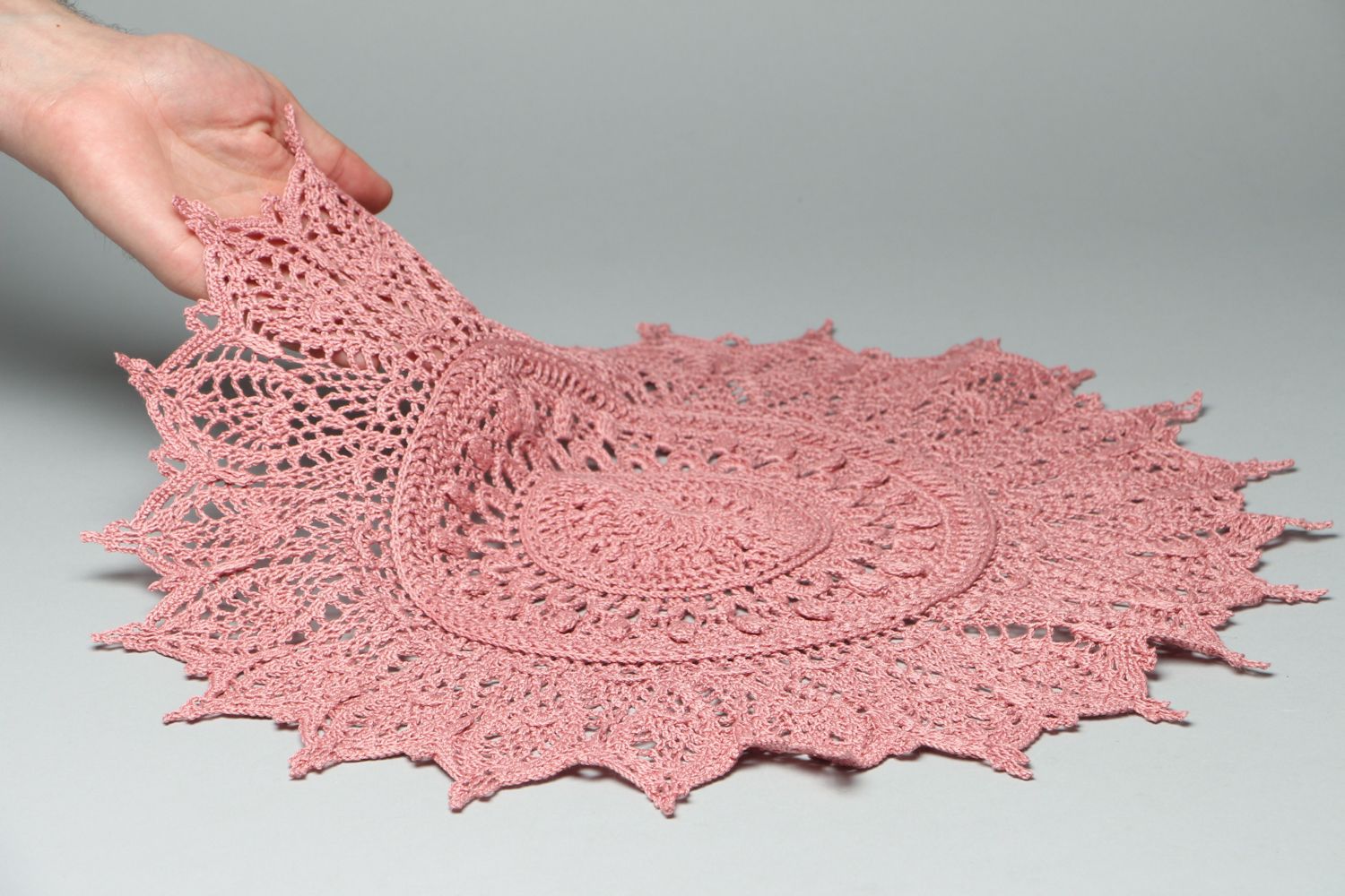 Lacy crochet table napkin photo 4