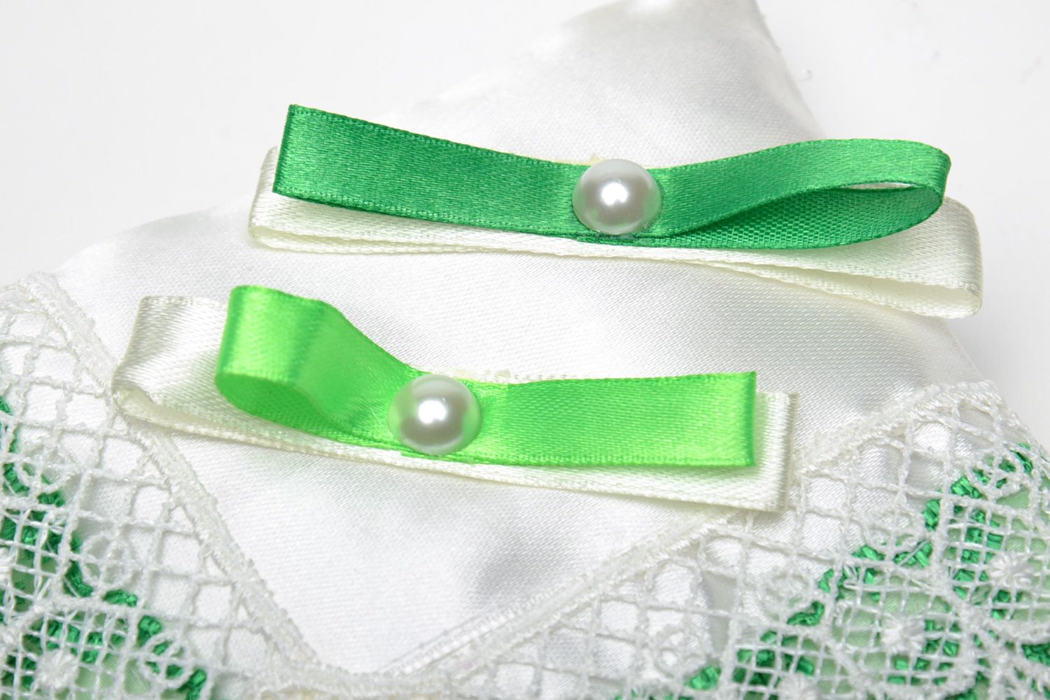 Handmade wedding satin ring bearer pillow with lace in white and green colors photo 3