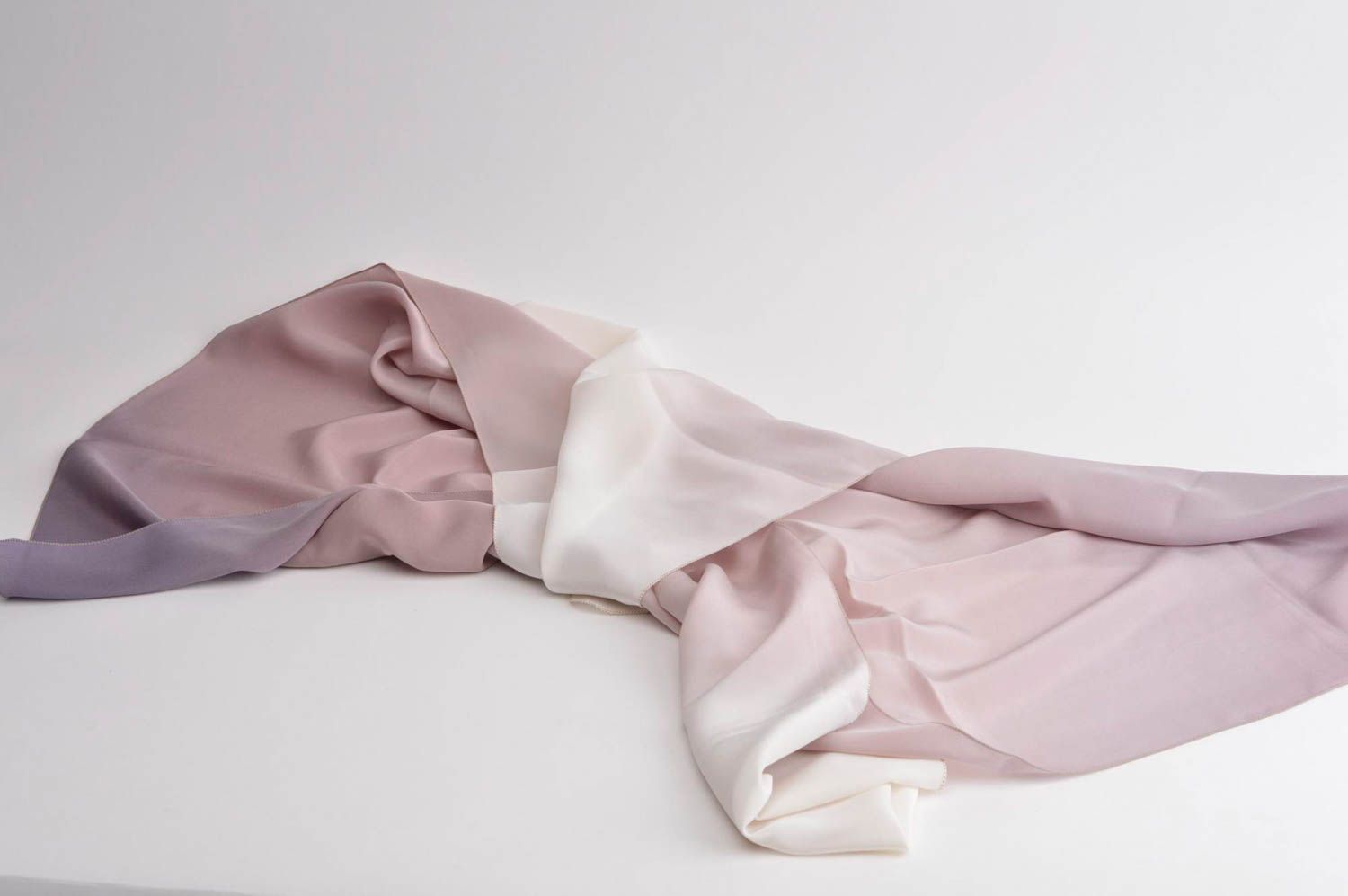 Pañuelo de seda natural hecho a mano accesorio para mujer bufanda de moda foto 2