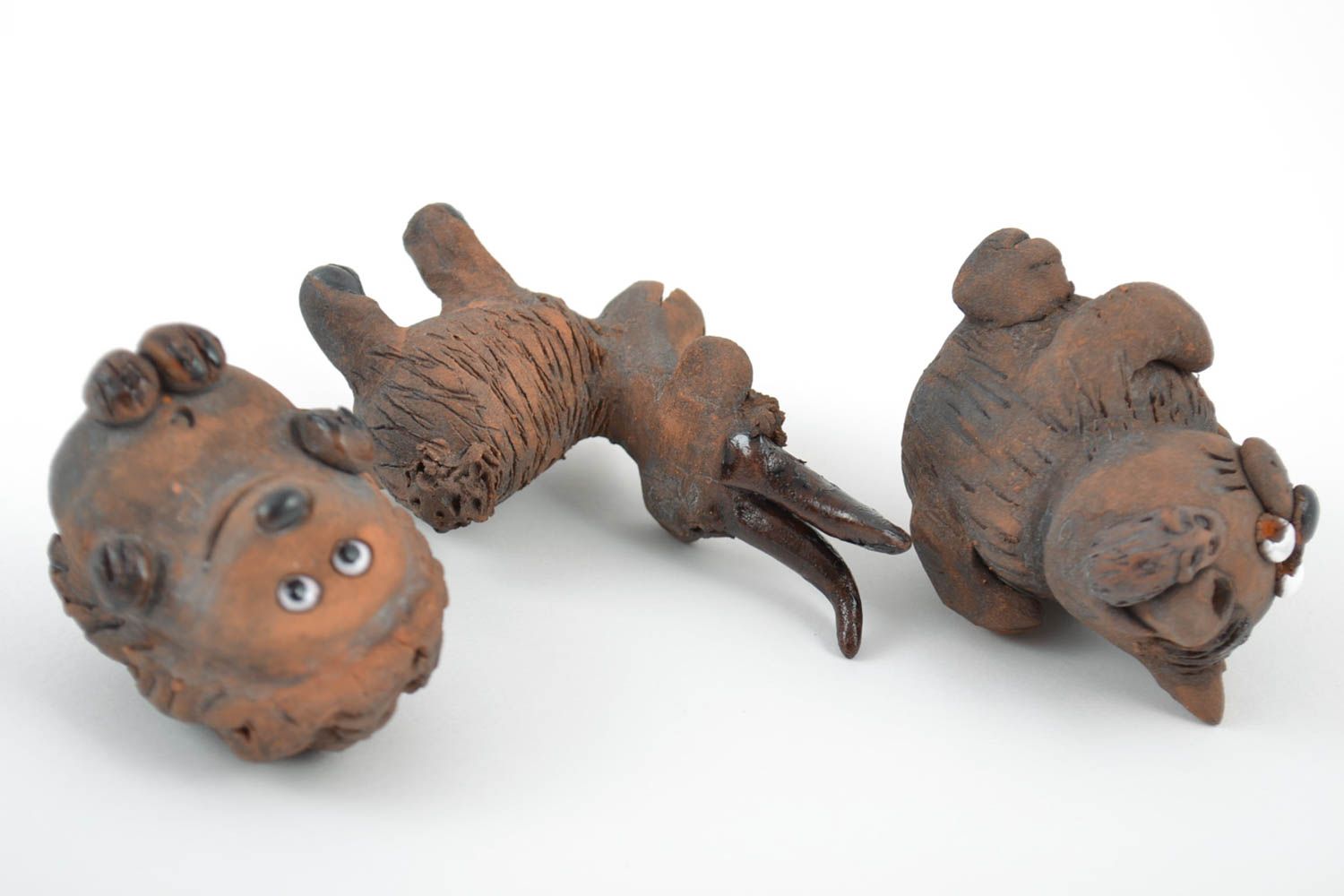 Petites figurines en céramique faites main brunes 3 pièces chat bouc hérisson photo 4