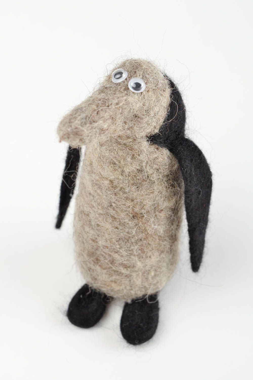 Jouet pingouin gris-noir Peluche faite main en laine feutrée Cadeau pour enfant photo 3