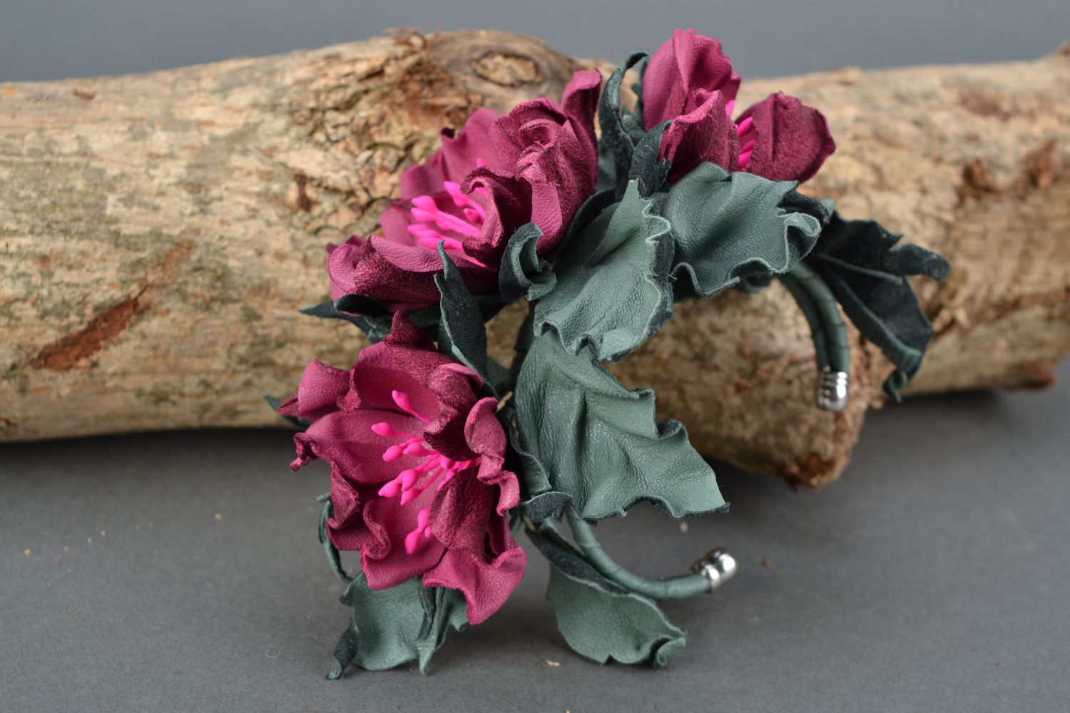 Handmade Schmucksachen Set aus Naturleder Armband und Clutch für Frauen foto 3