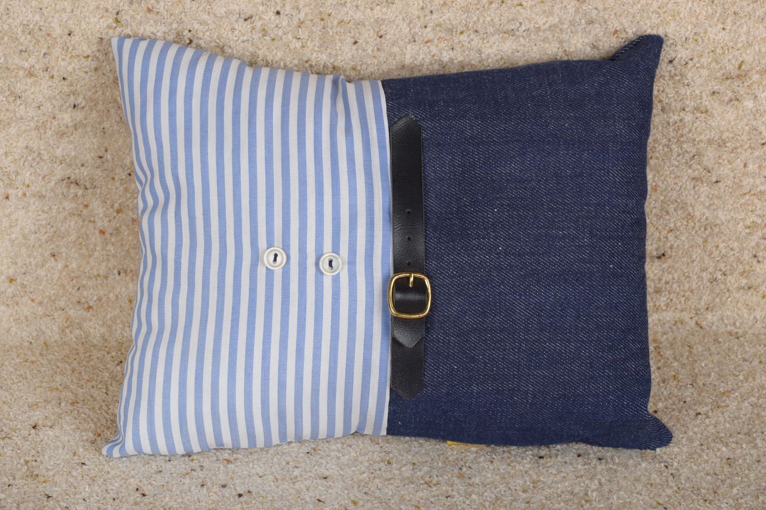 Coussin design fait main Oreiller pour canapé coton jean original Déco maison photo 2