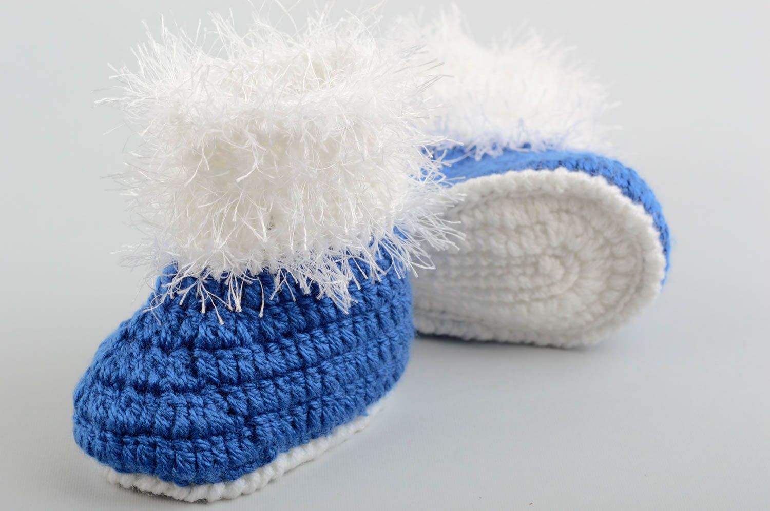 Handgefertigte Schuhe Geschenke für Kleinkinder blaue gehäkelte Babyschuhe foto 3