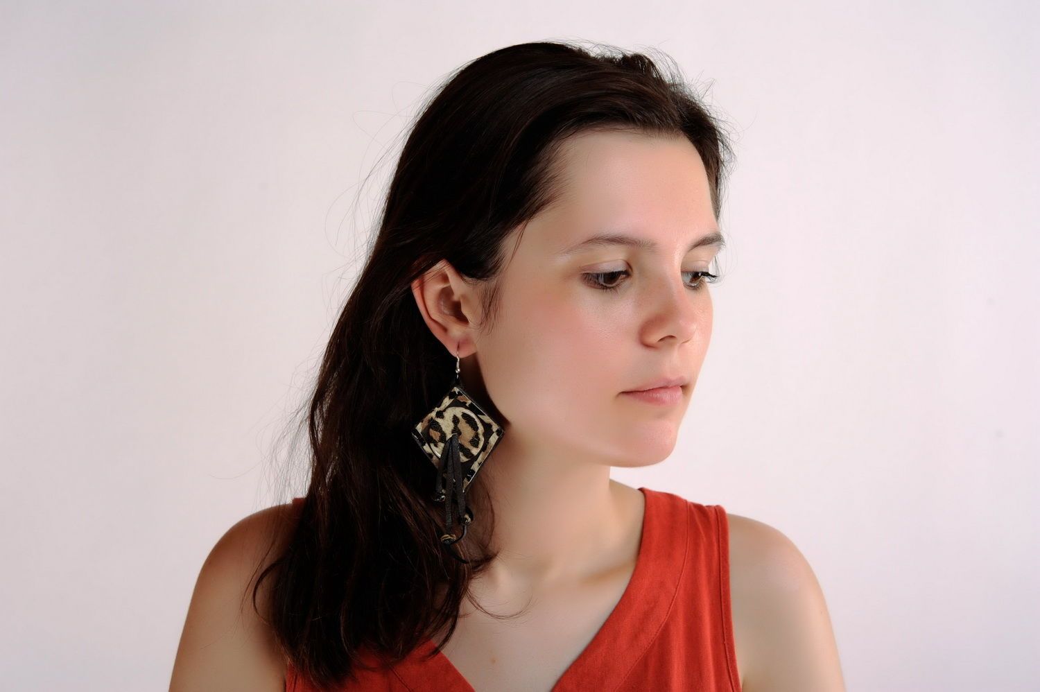 Leather earrings with leopard print photo 4