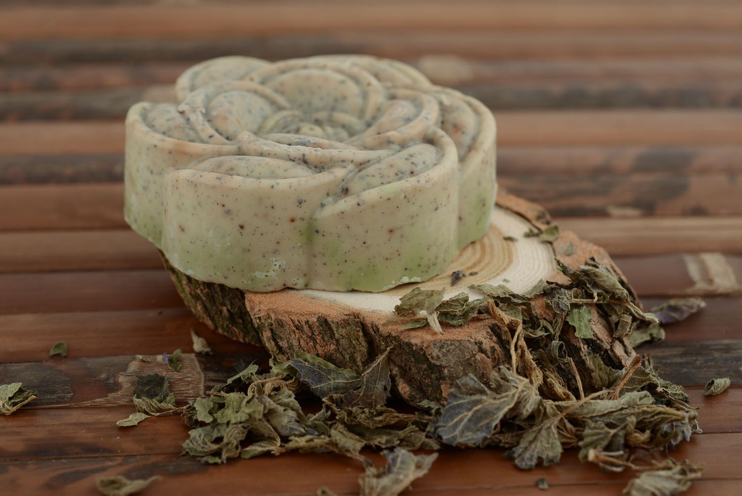 Natural soap Grape and Wormwood photo 4