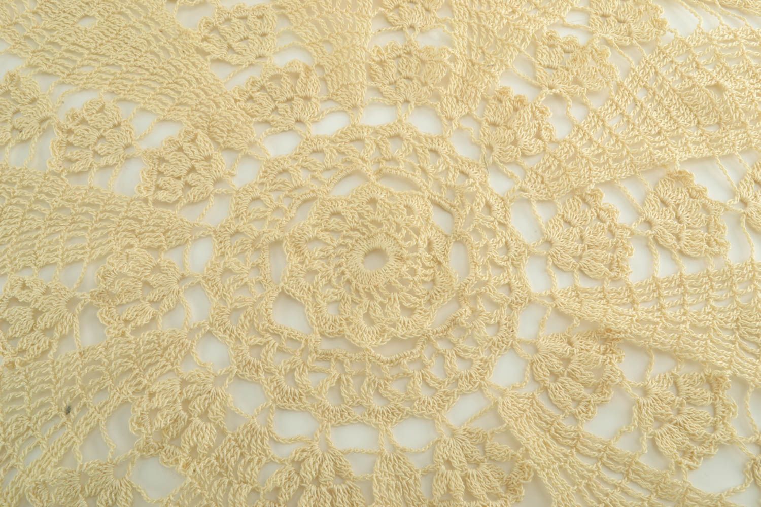 Nappe ajourée tricotée au crochet faite main originale de couleur beige photo 3
