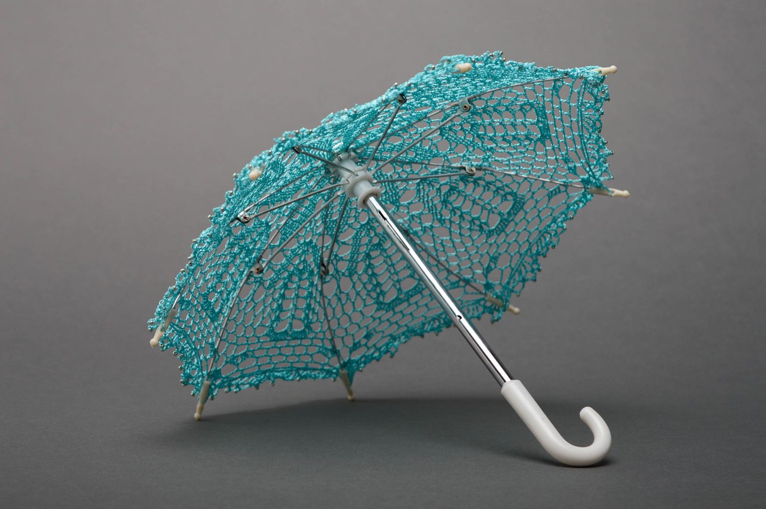 Ombrelle tricotée au crochet bleue faite main photo 1