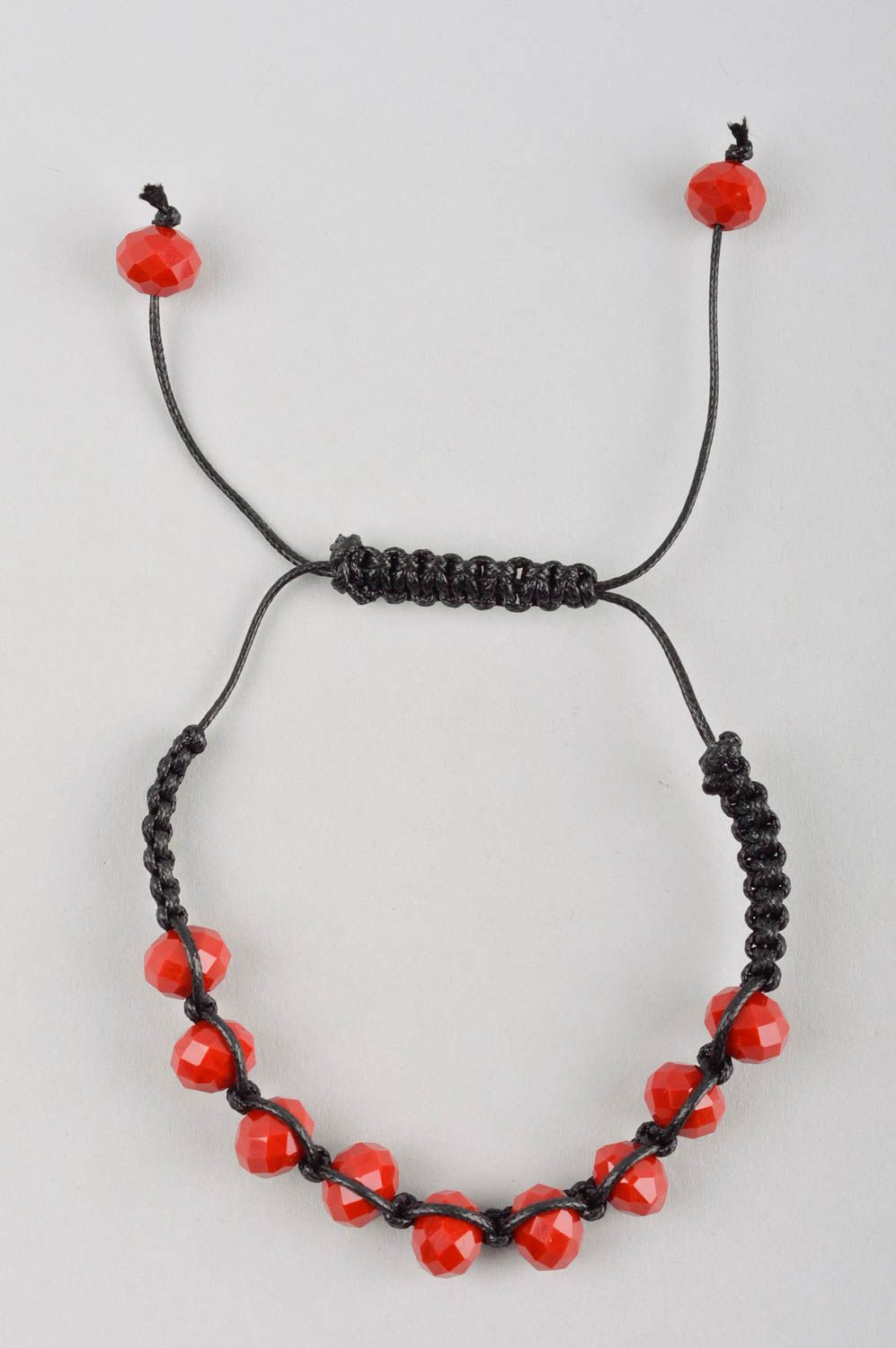 Black cord strand beaded bracelet in black and red color for teen girls photo 3