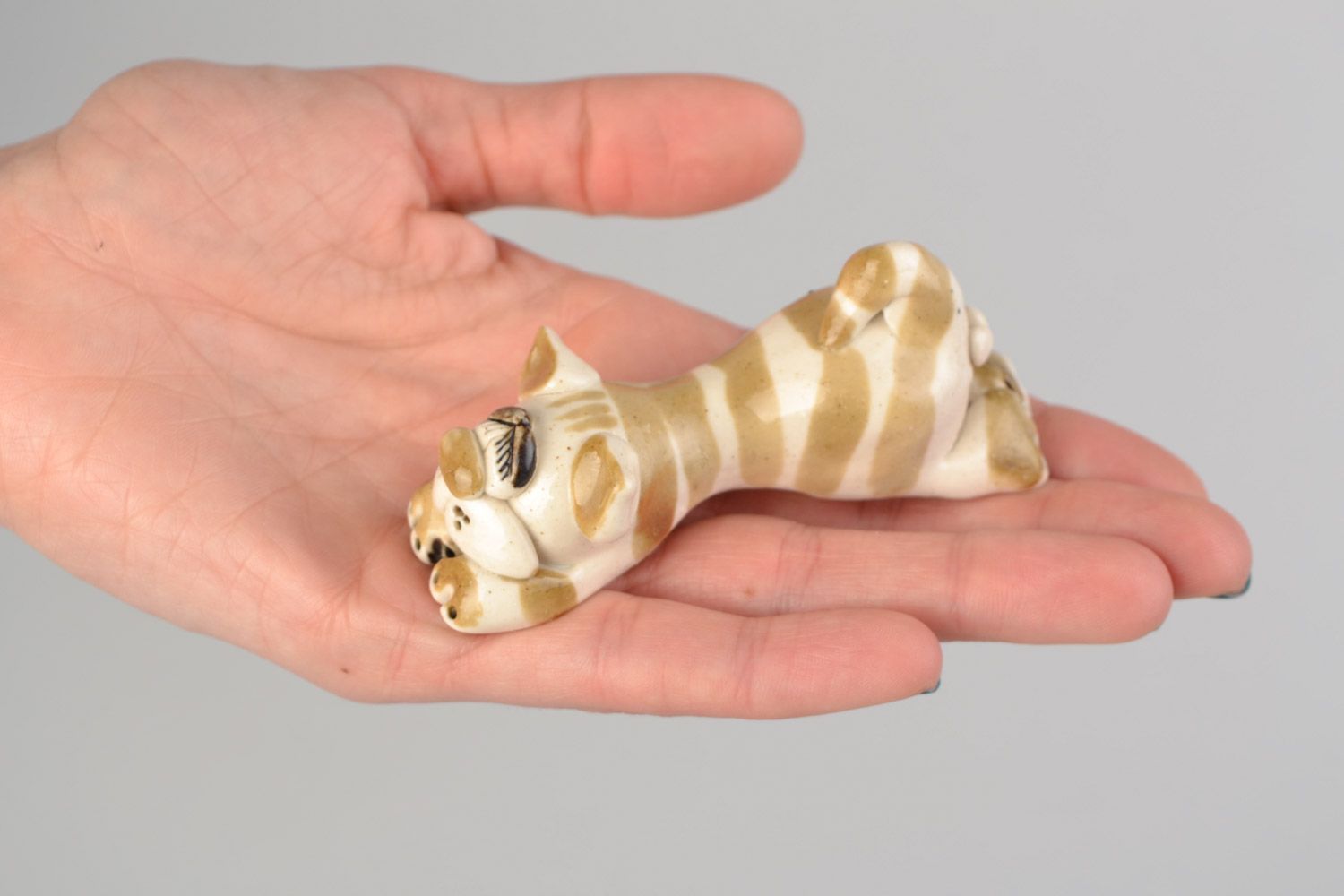 Handmade miniature ceramic figurine painted with colorful glaze Lying Kitten photo 2
