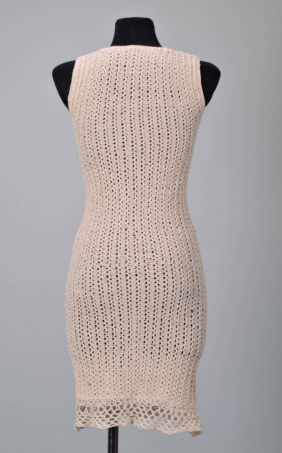 Knitted dress, made of acrylic threads  photo 3