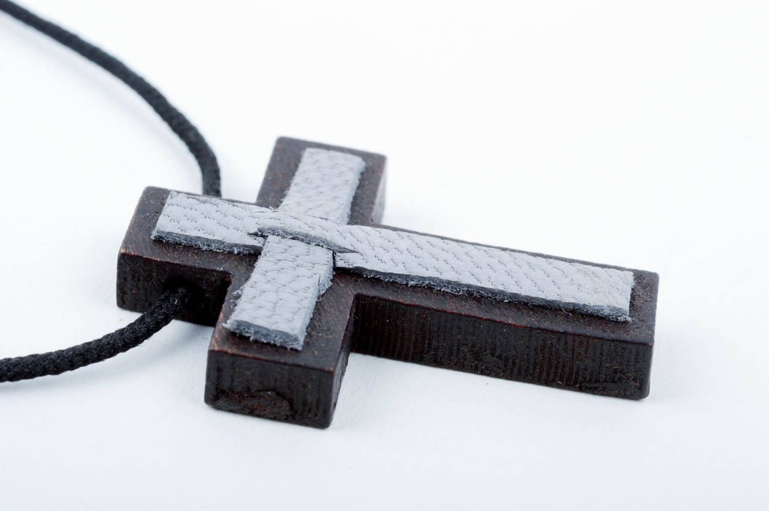 Cruz de madera artesanal con cuerda accesorio religioso regalo original foto 5