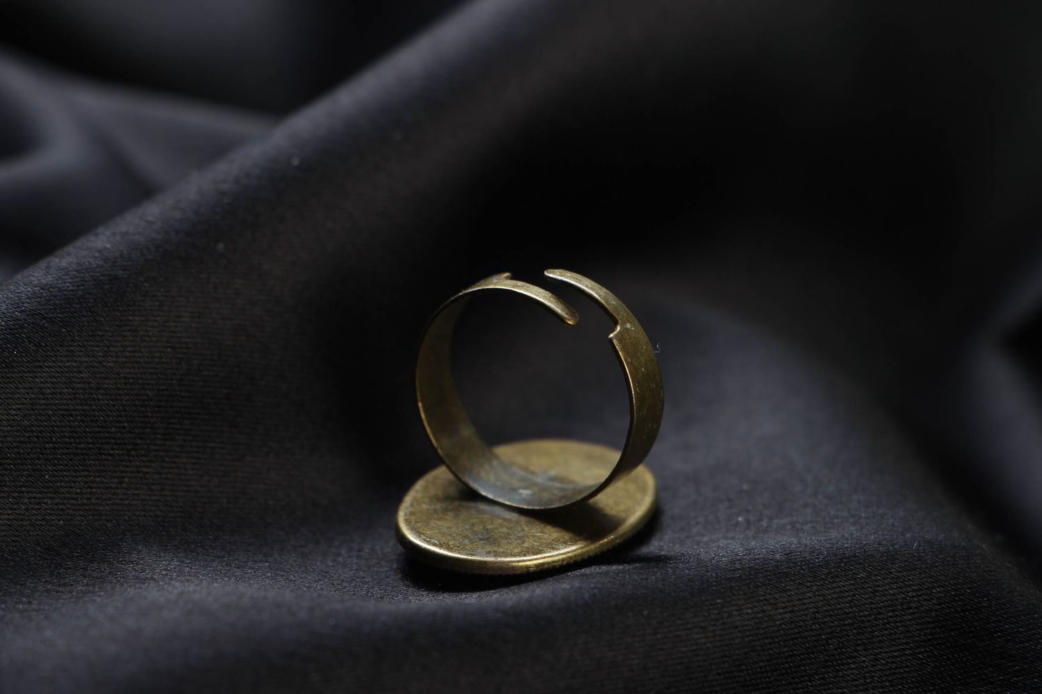 Steampunk Ring mit Uhrwerk foto 3