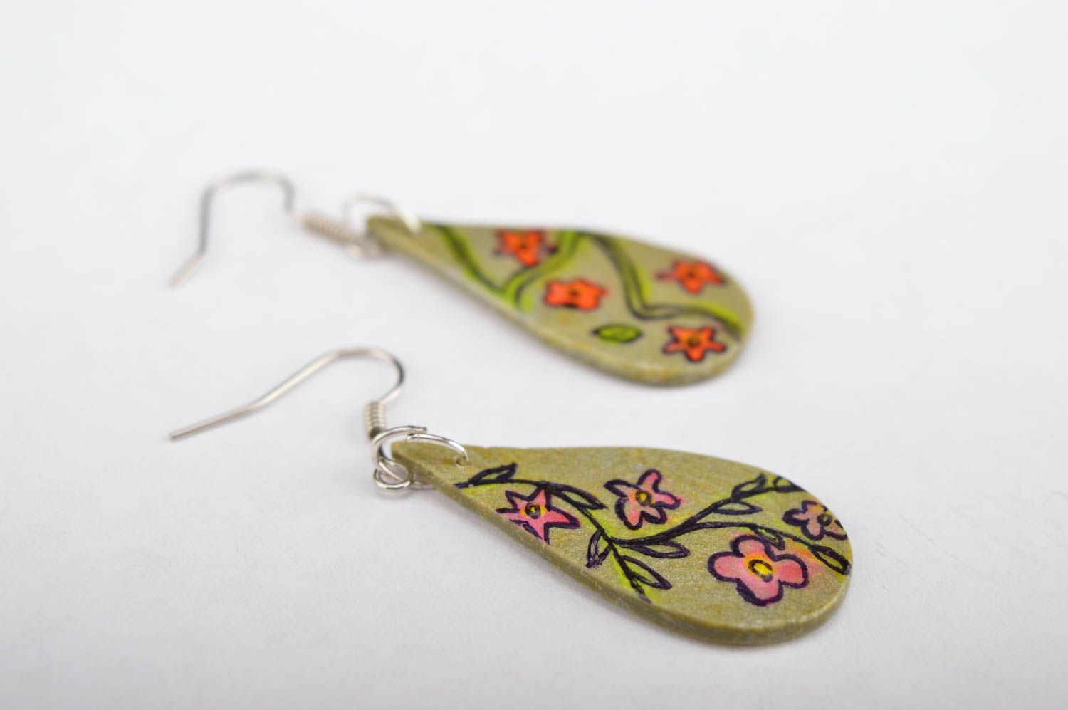 Beautiful handmade plastic earrings beautiful jewellery fashion tips gift ideas photo 5