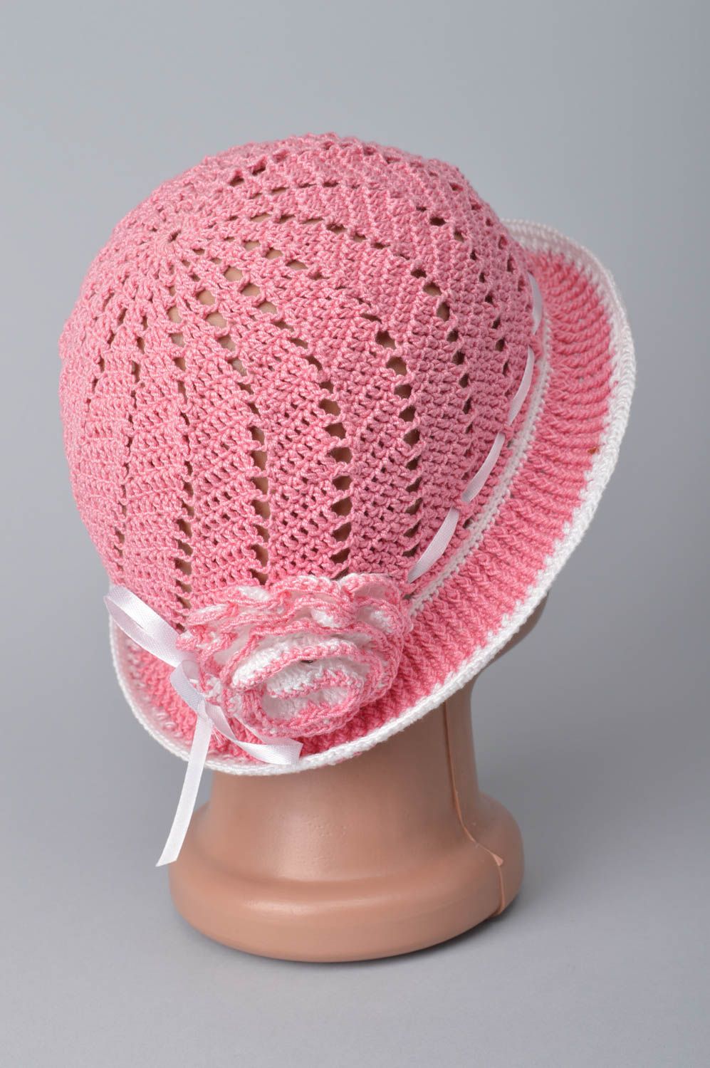 Вязаная шляпа ручной работы детская шляпа темно розовая головной убор красивая фото 5