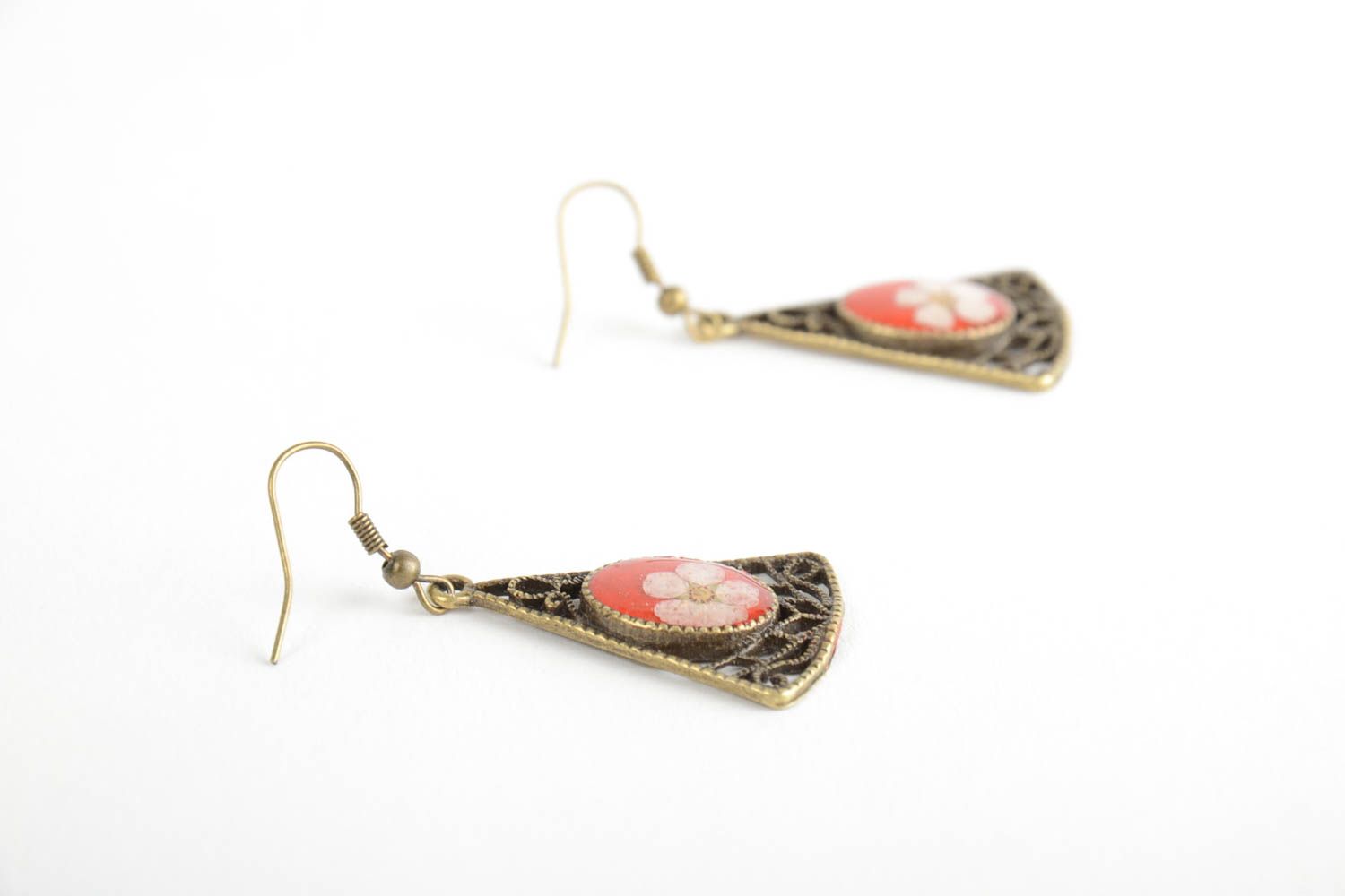 Beautiful red handmade earrings with real flowers and epoxy resin photo 4