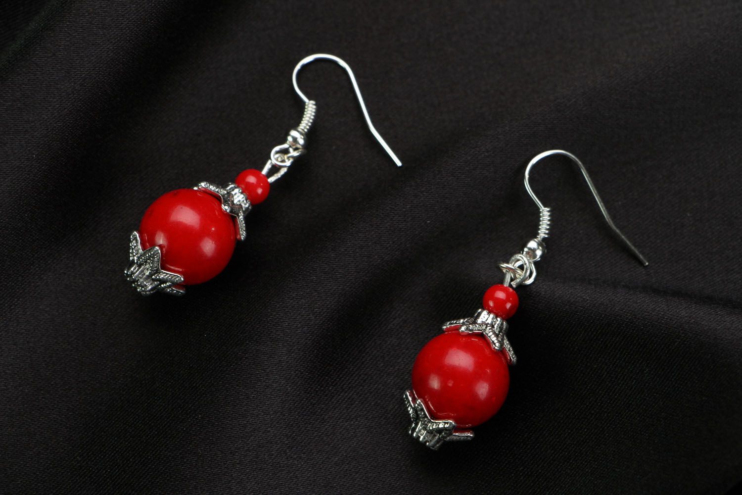 Earrings with coral photo 1