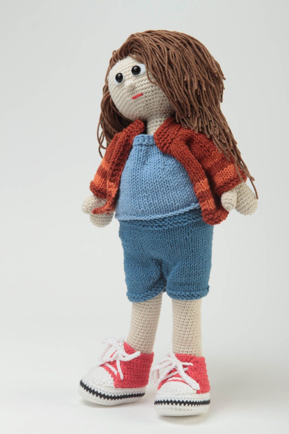 Muñeca para niñas artesanal regalo original juguete tejido de hilos de algodón foto 2