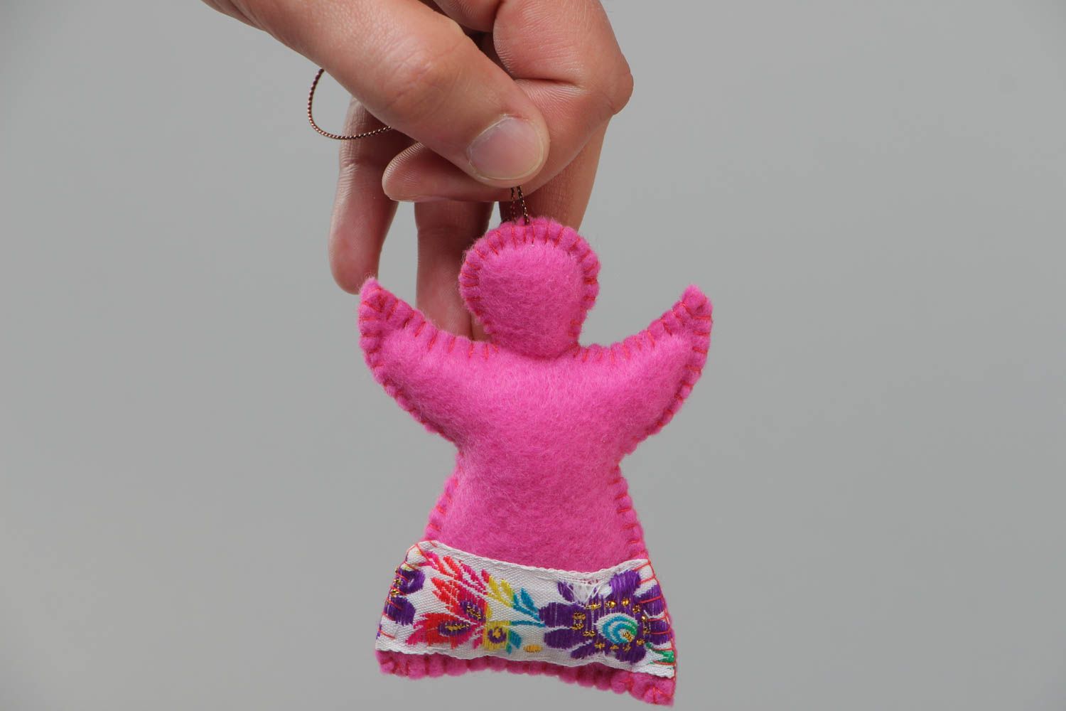 Petite suspension décorative ange rose en feutre fait main pour chambre d'enfant photo 5