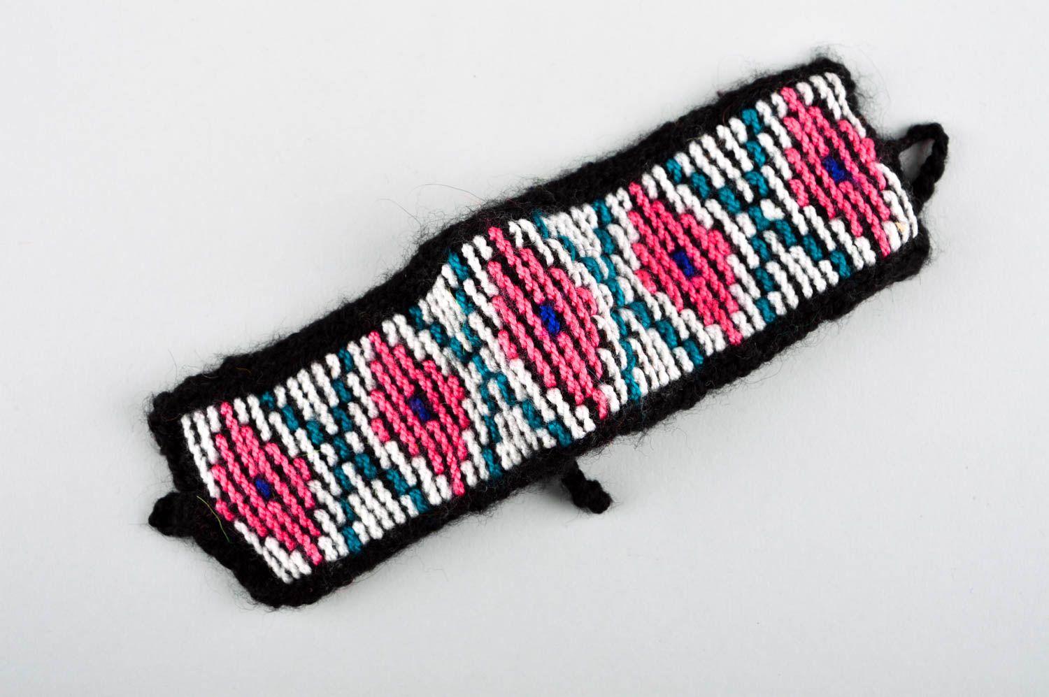 Bracelet en laine Bijou fait main brodé design original Cadeau pour femme photo 5