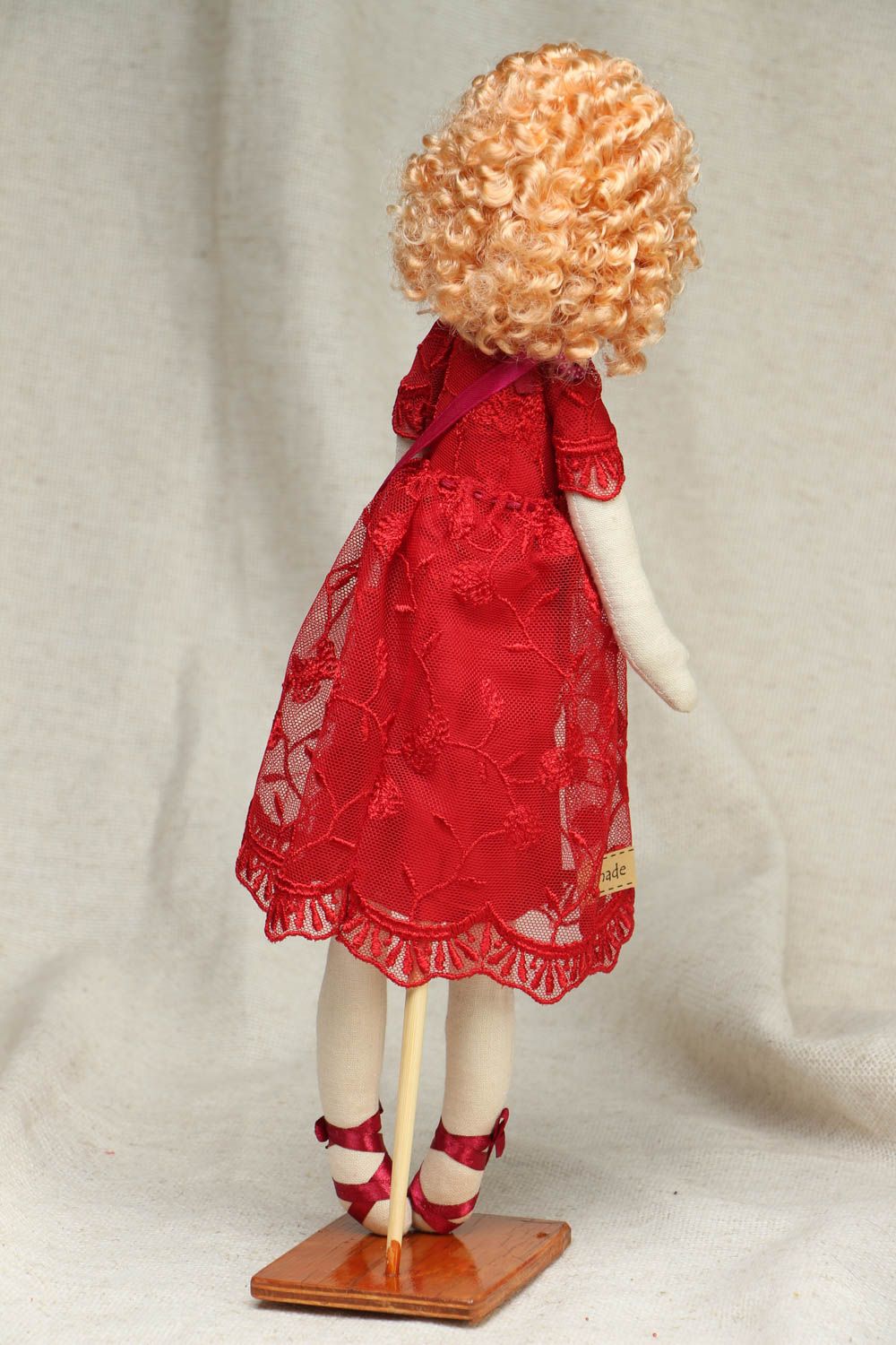 Handmade Puppe aus Textil foto 3