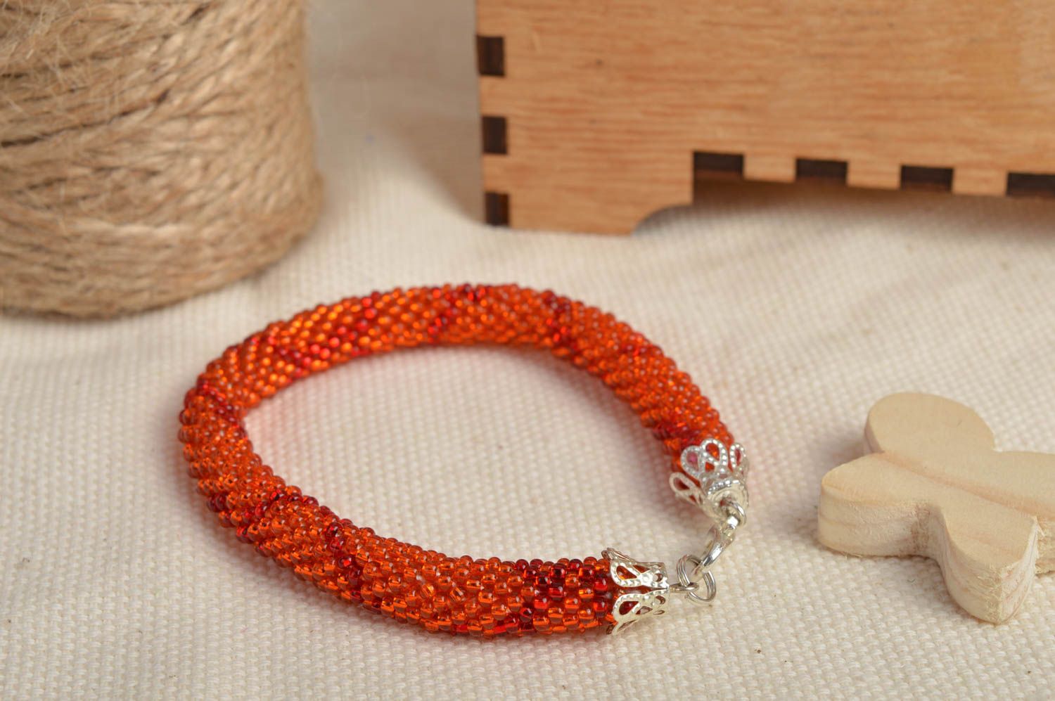 Bracelet perles de rocaille Bijou fait main orange design Cadeau pour fille photo 2