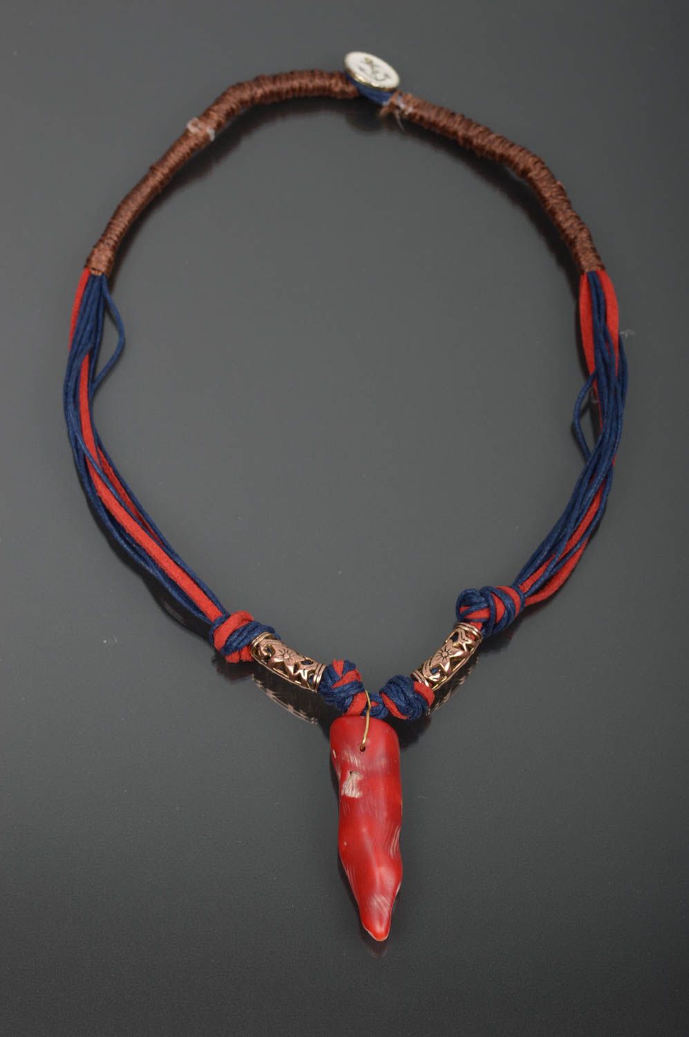 Collar artesanal de hilos y corales accesorio para mujer adorno para el cuello foto 1