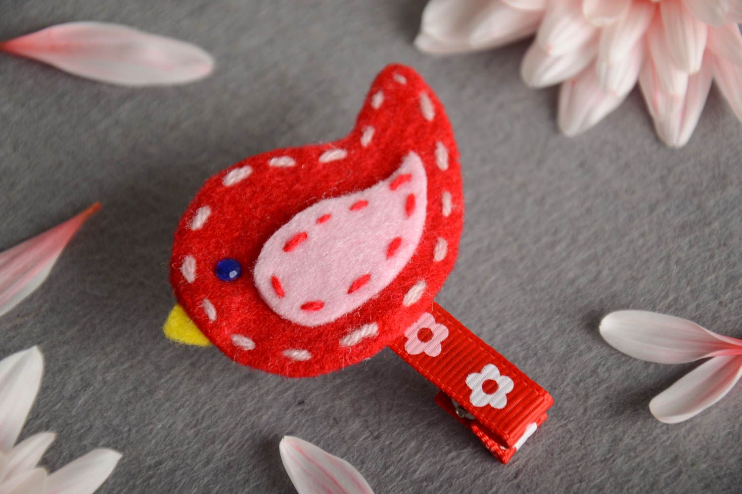 Red hair clip made of rep ribbon and fleece handmade baby batterre Bird photo 1