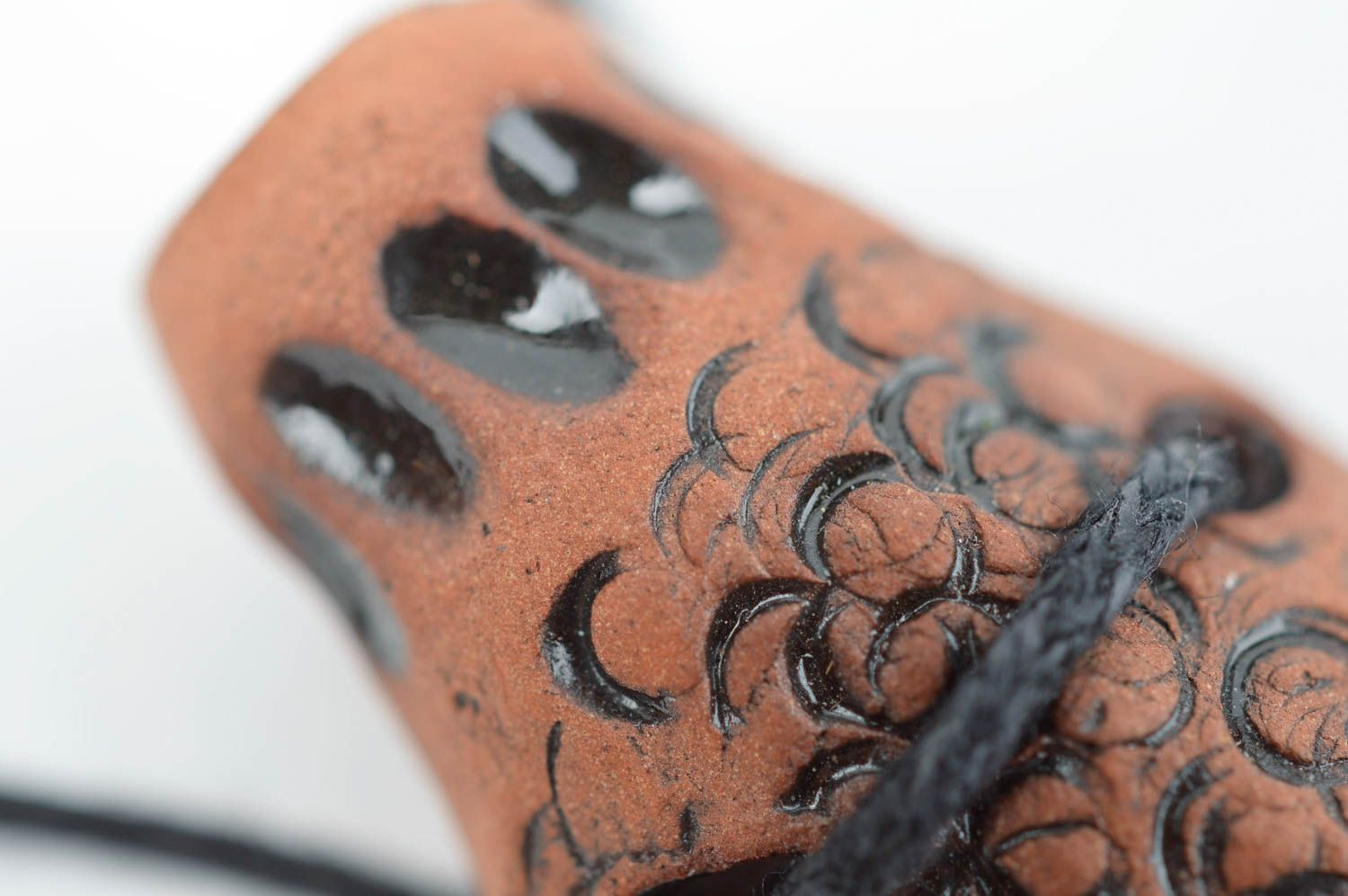 Handmade clay pendant for essential oils ceramic aroma pendant women's accessory photo 5