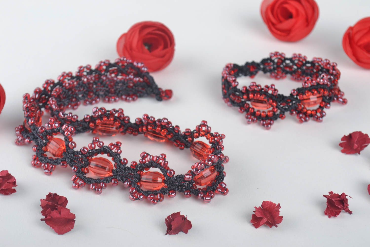 Parure collier bracelet Bijoux faits main tressés noir rouge Cadeau femme photo 1
