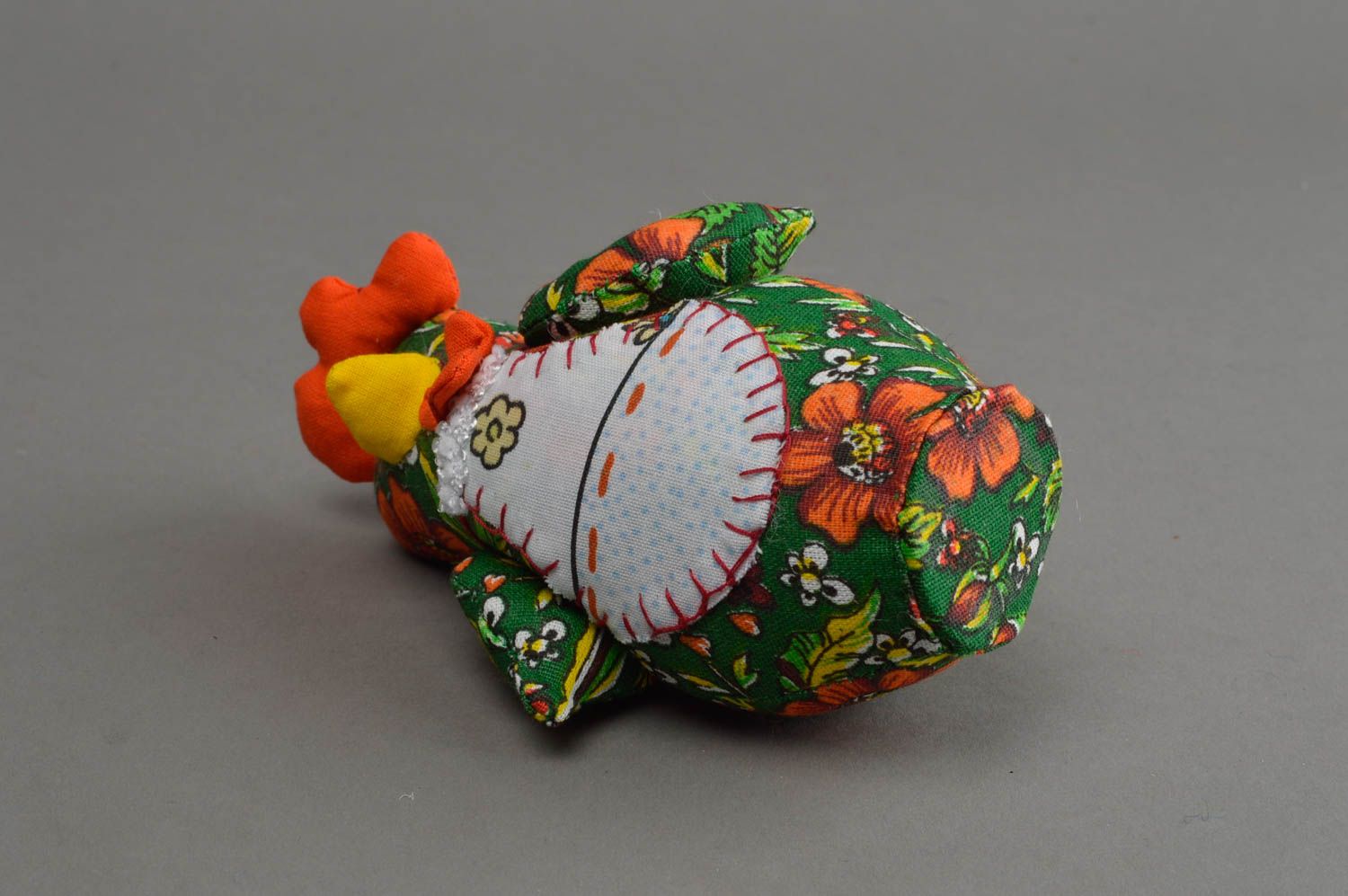 Jouet poule en tissu vert à motif floral fait main petit décoratif pour enfant photo 3