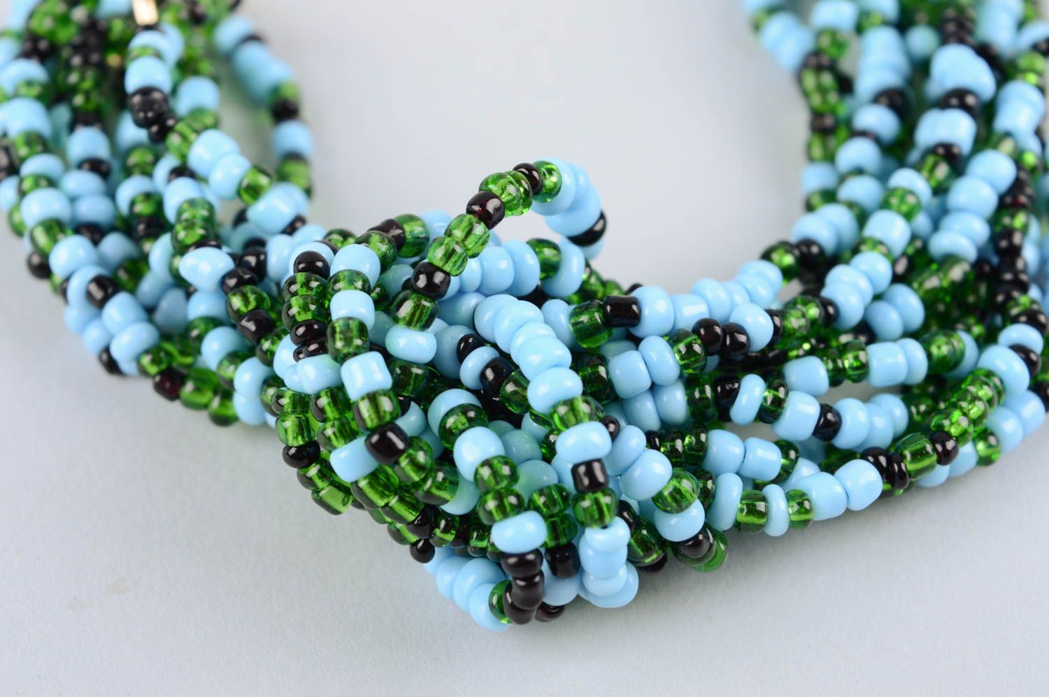 Multi-layers dark green, blue and black beads adjustable bracelet for girls photo 4
