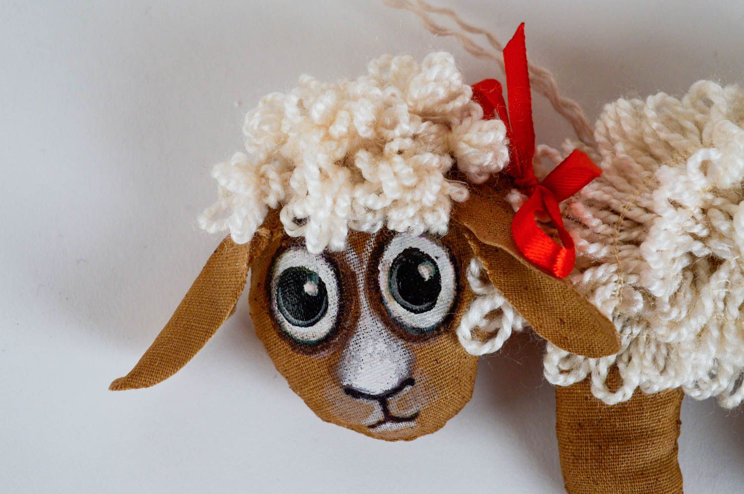 Мягкая игрушка овечка для интерьера дома ароматизированная расписная хенд мейд фото 2