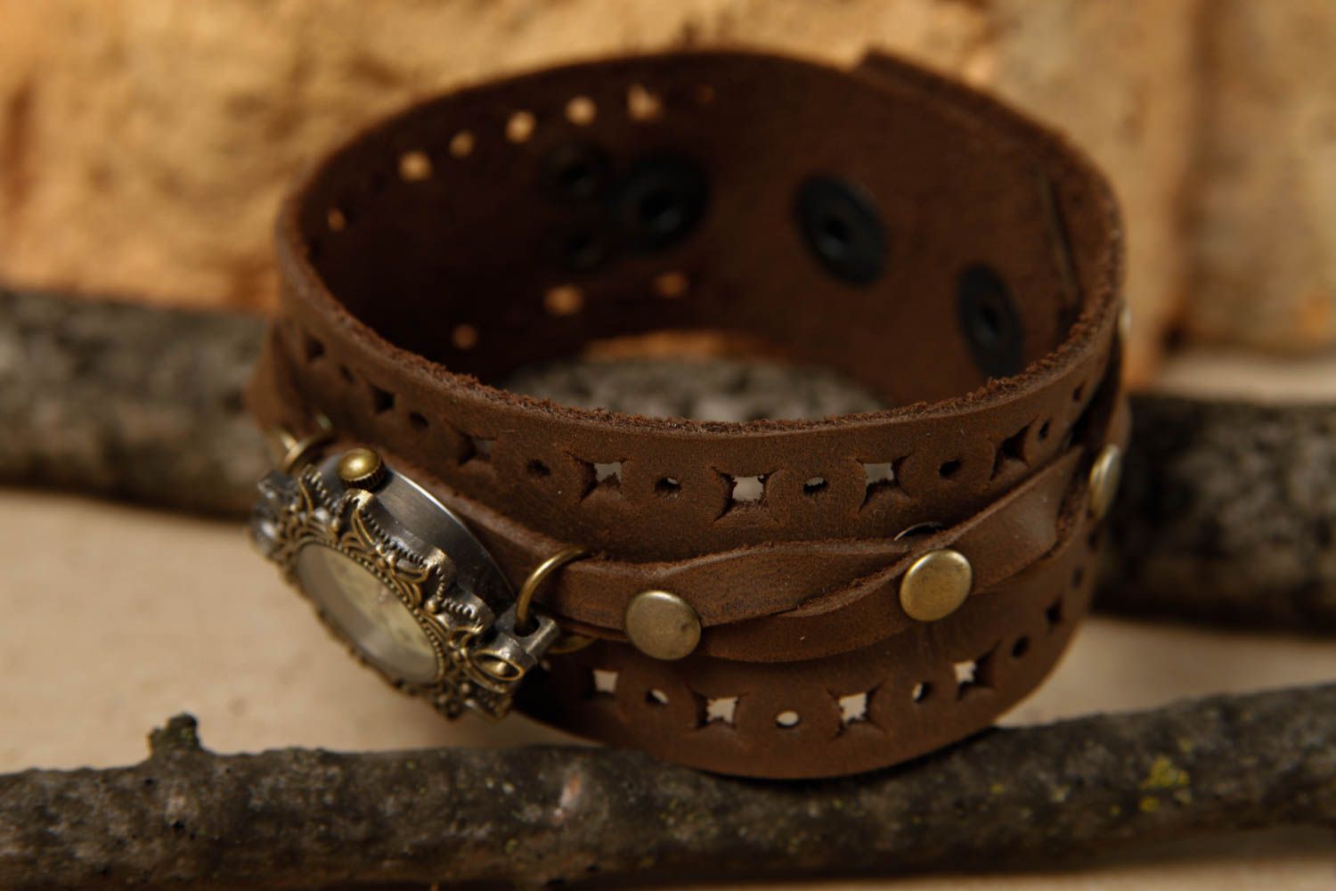 Bracelet cuir fait main Bracelet de montre large design Accessoire en cuir photo 1